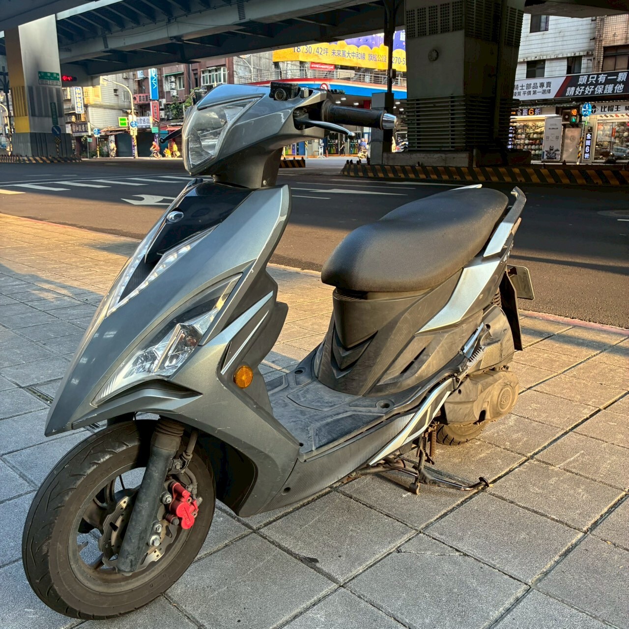 LINE_ALBUM__3369_260423_2