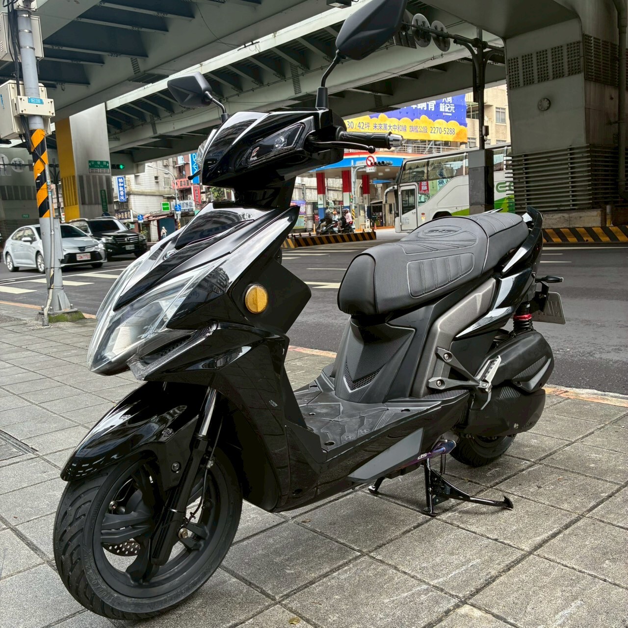 LINE_ALBUM_2017 光陽 雷霆S 150 ABS_3399 $48000_260427_2