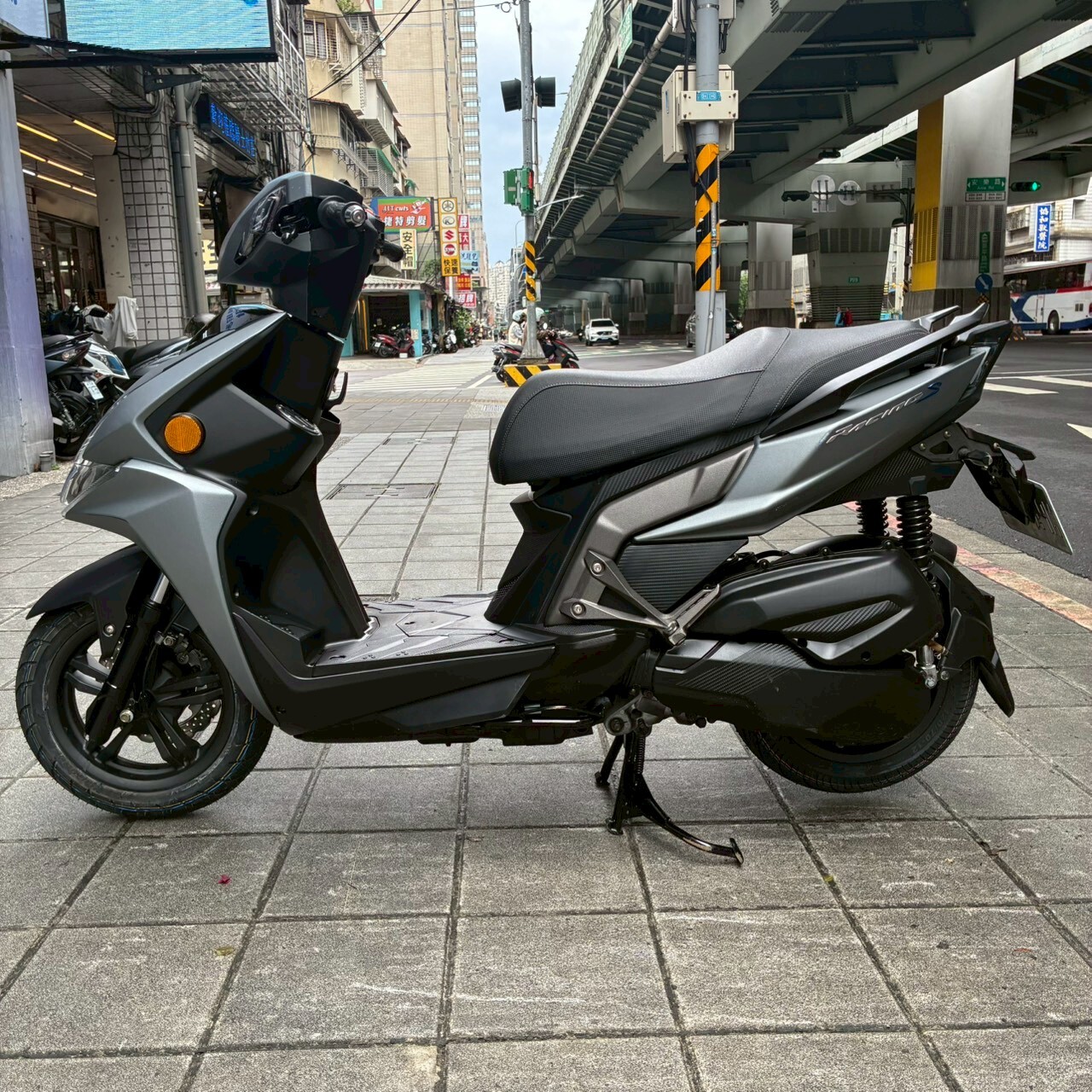 LINE_ALBUM_2017 雷霆S150 _0091 $45000_260427_5