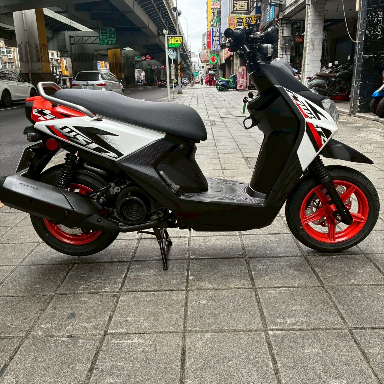 LINE_ALBUM_2018 山葉 BWSR125_8639 $45000_260427_4