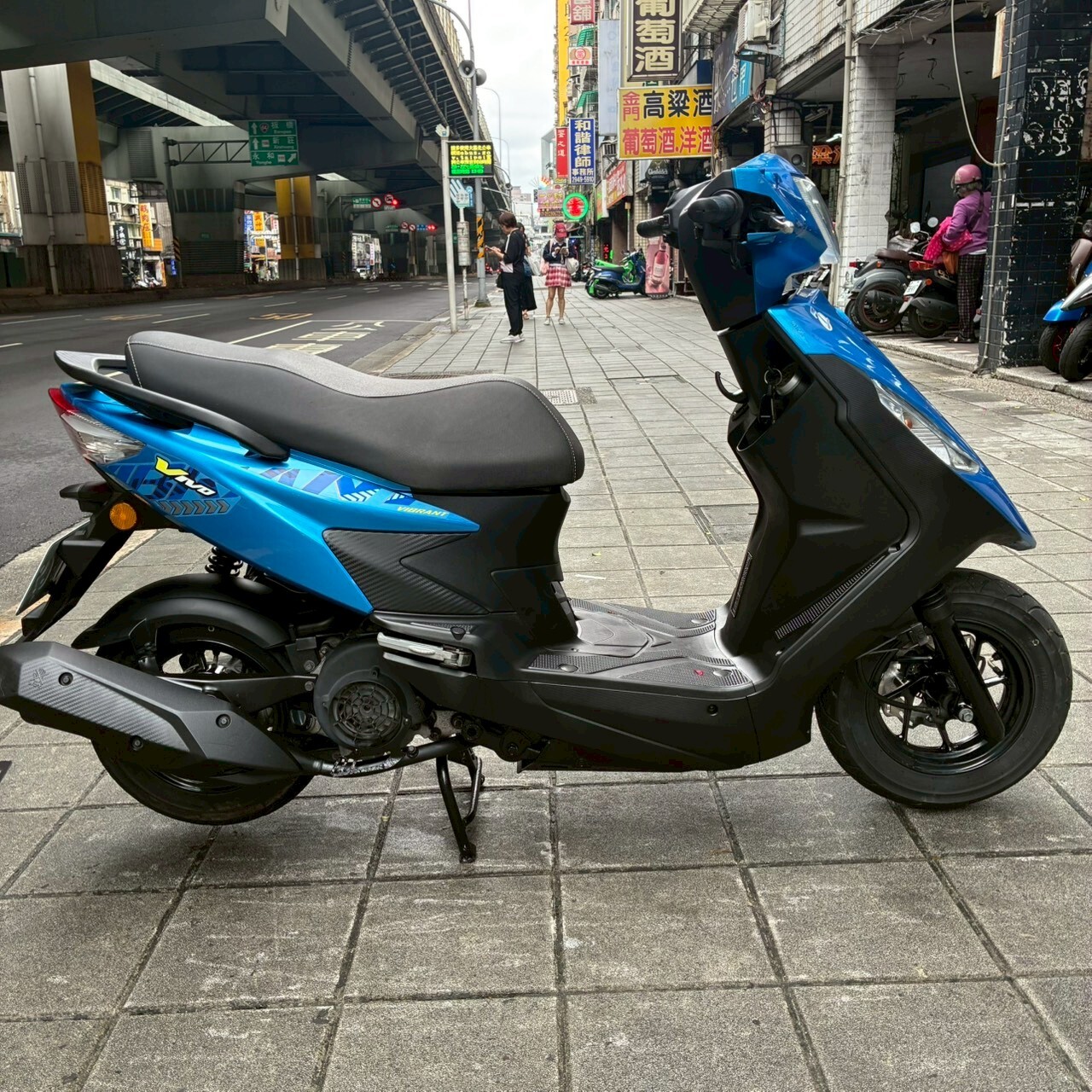 LINE_ALBUM_活力_1969_260427_4