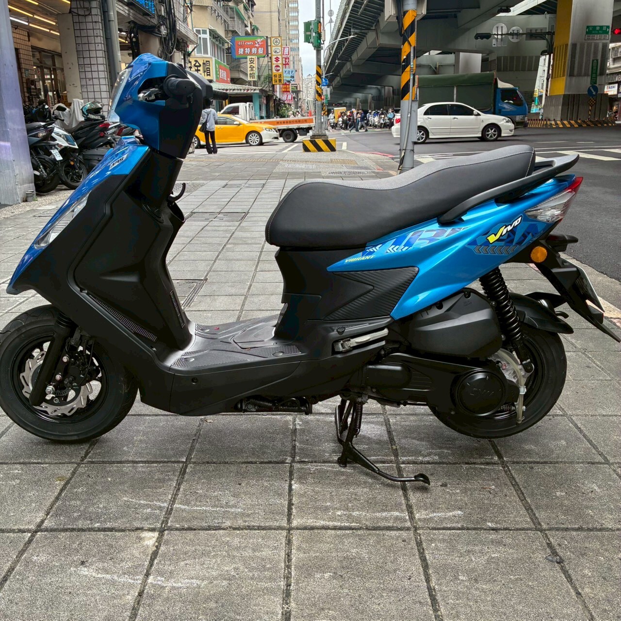 LINE_ALBUM_活力_1969_260427_5