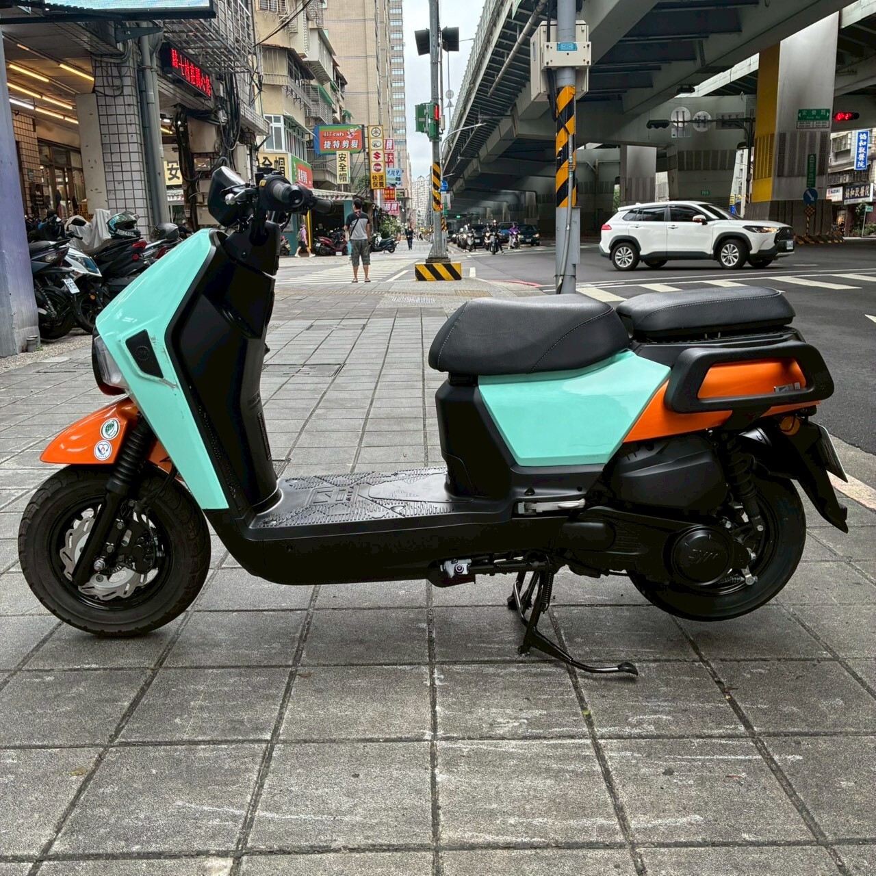 LINE_ALBUM_2022 4MICA 150 ABS _6815 $70000_260427_5