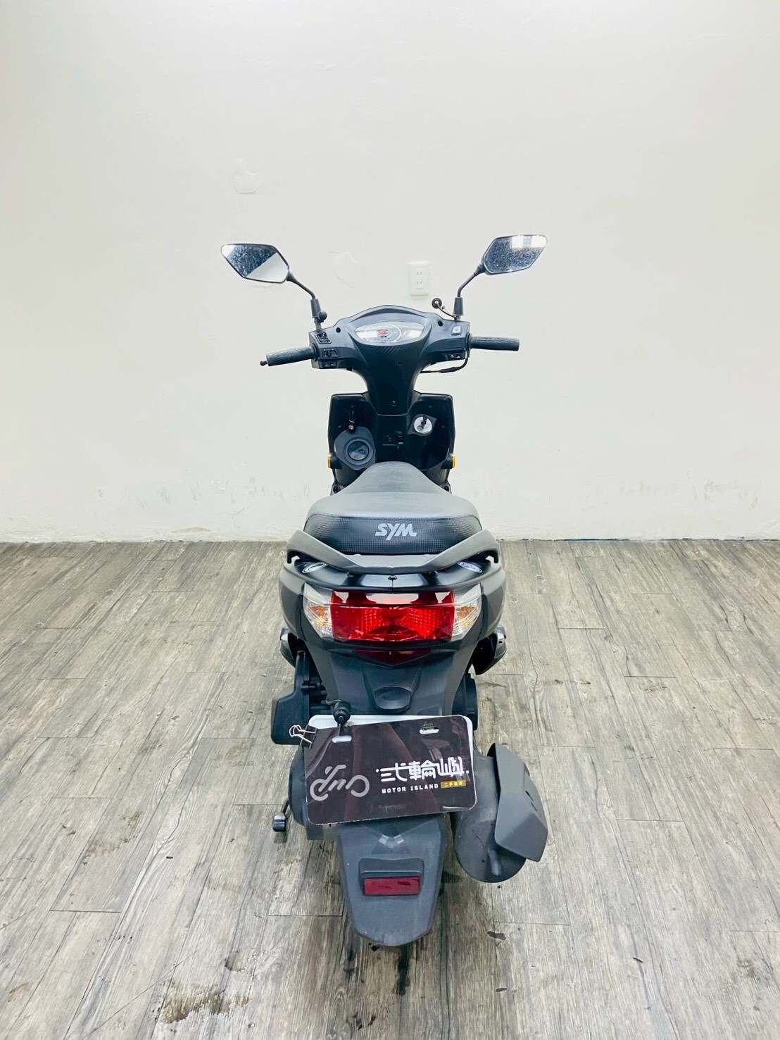 LINE_ALBUM_2023 三陽 新迪爵 125 _7337 $ 里程12XXX_260427_6