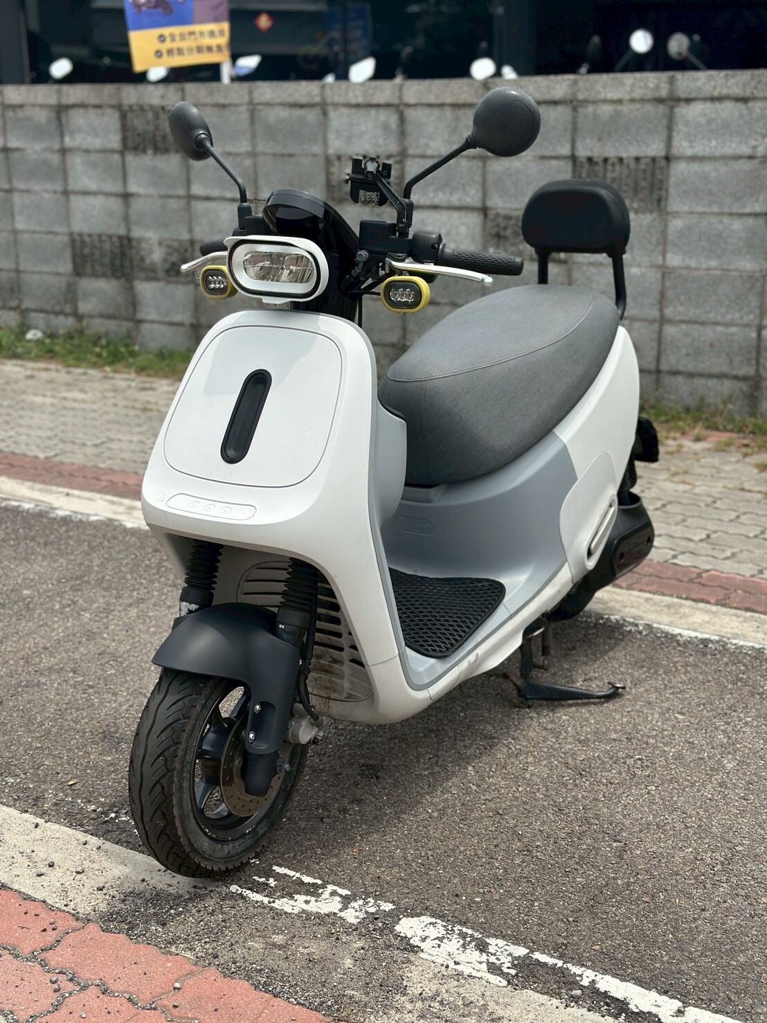 LINE_ALBUM_2023 GOGORO VIVA MIX BELT _0775 212xxKM $38,000_260428_1