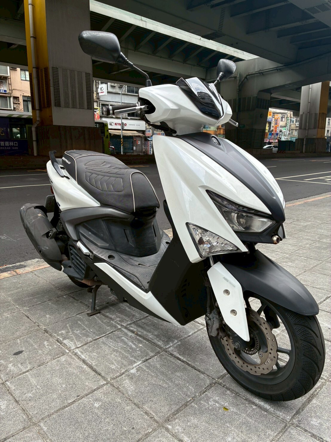 LINE_ALBUM_六代_5985_260428_2