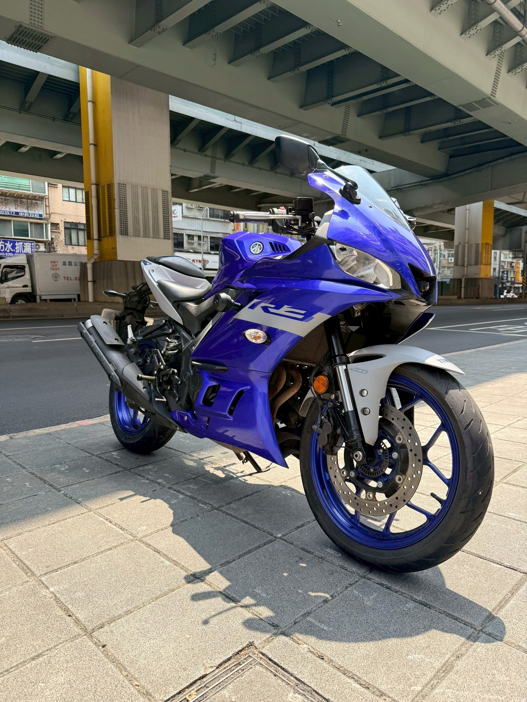 LINE_ALBUM_R3_6379_260428_2