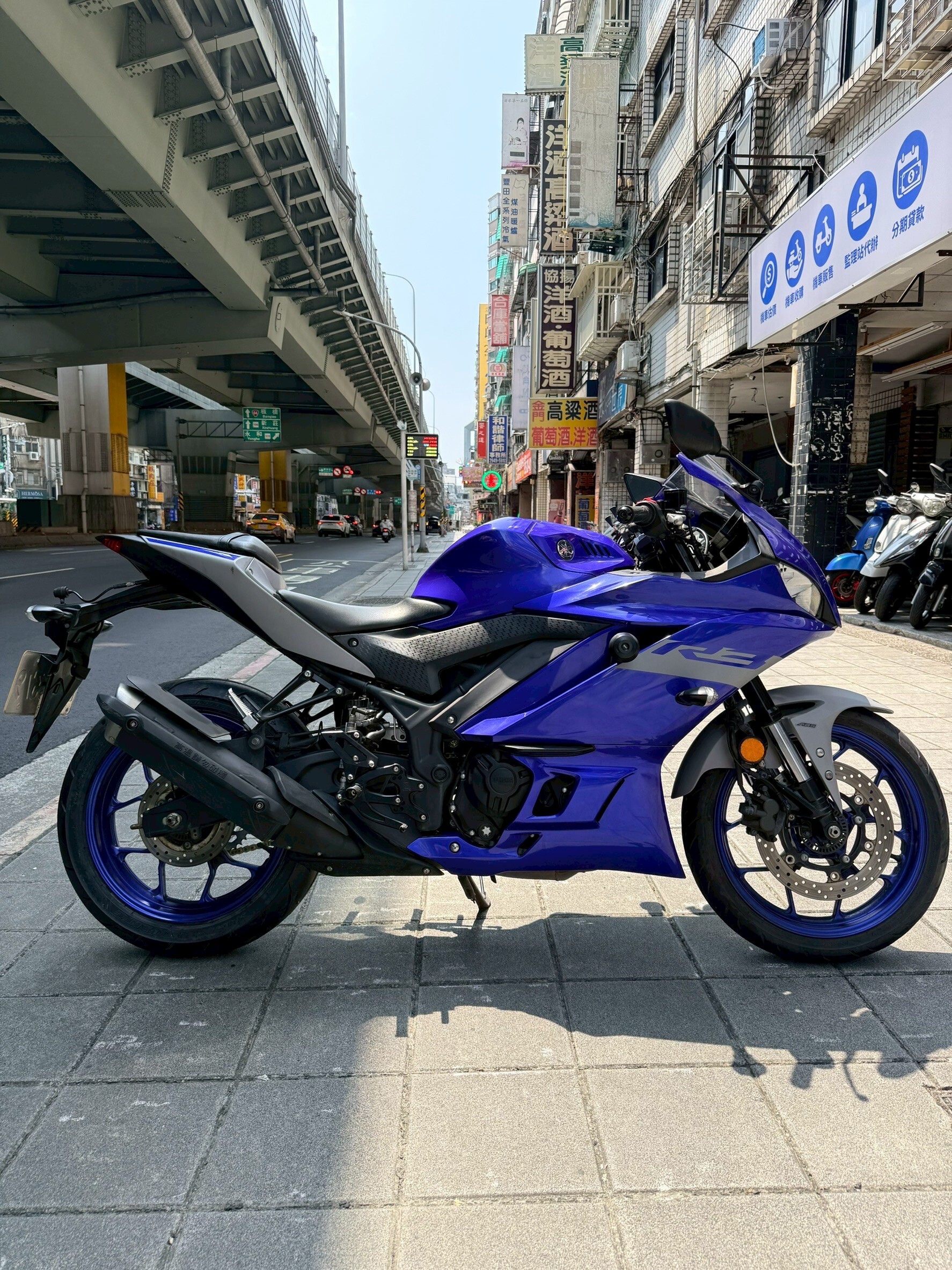 LINE_ALBUM_R3_6379_260428_5