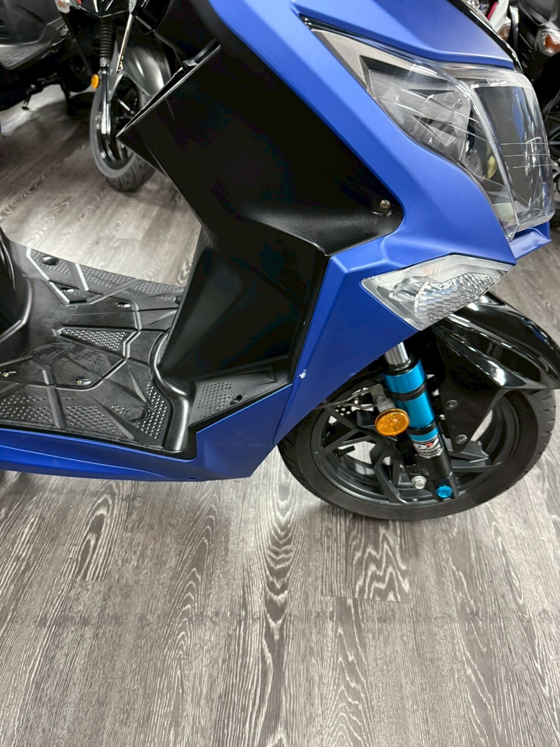 LINE_ALBUM_17年 三陽  JET S 125 前碟後鼓 _3100 32532km $45000_260429_6