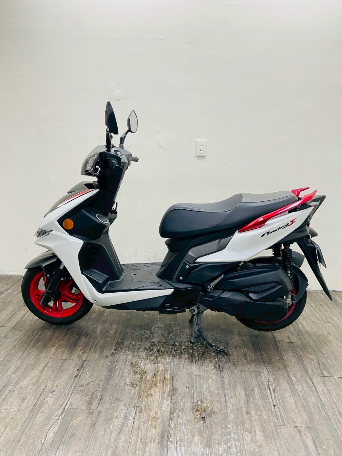 LINE_ALBUM_2022 光陽 雷霆S 125雙碟 _0757 $48000 里程21XXX_260429_4