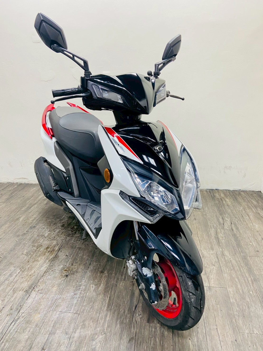 LINE_ALBUM_2022 光陽 雷霆S 125雙碟 _0757 $48000 里程21XXX_260429_2