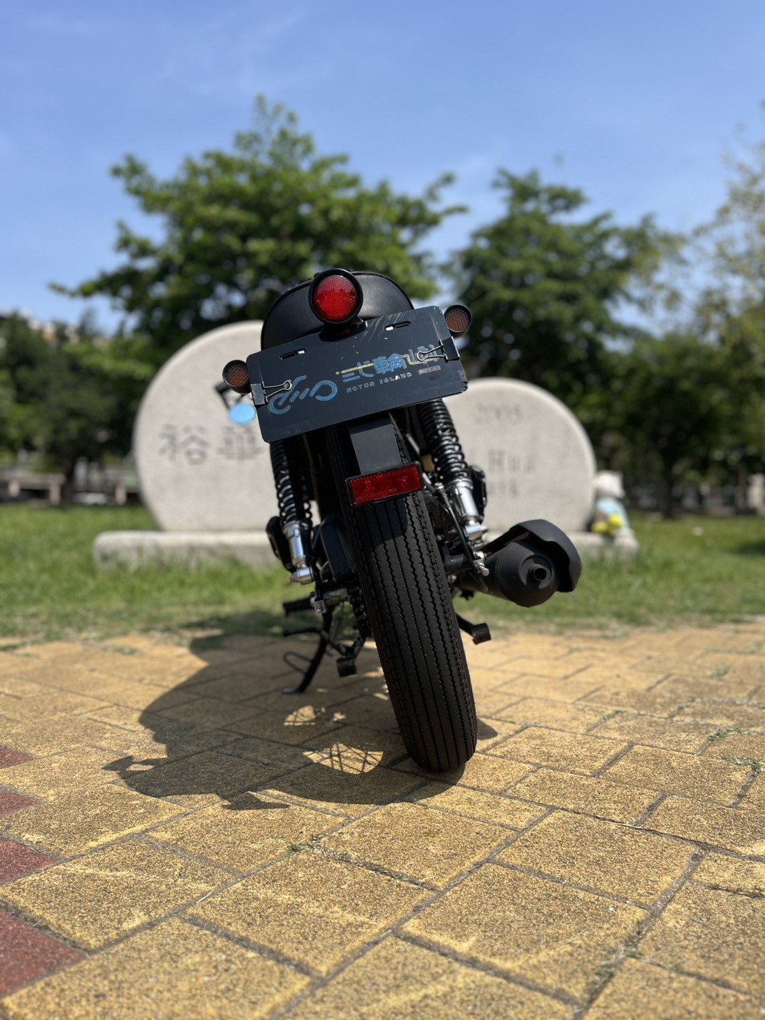 S__233652232_0