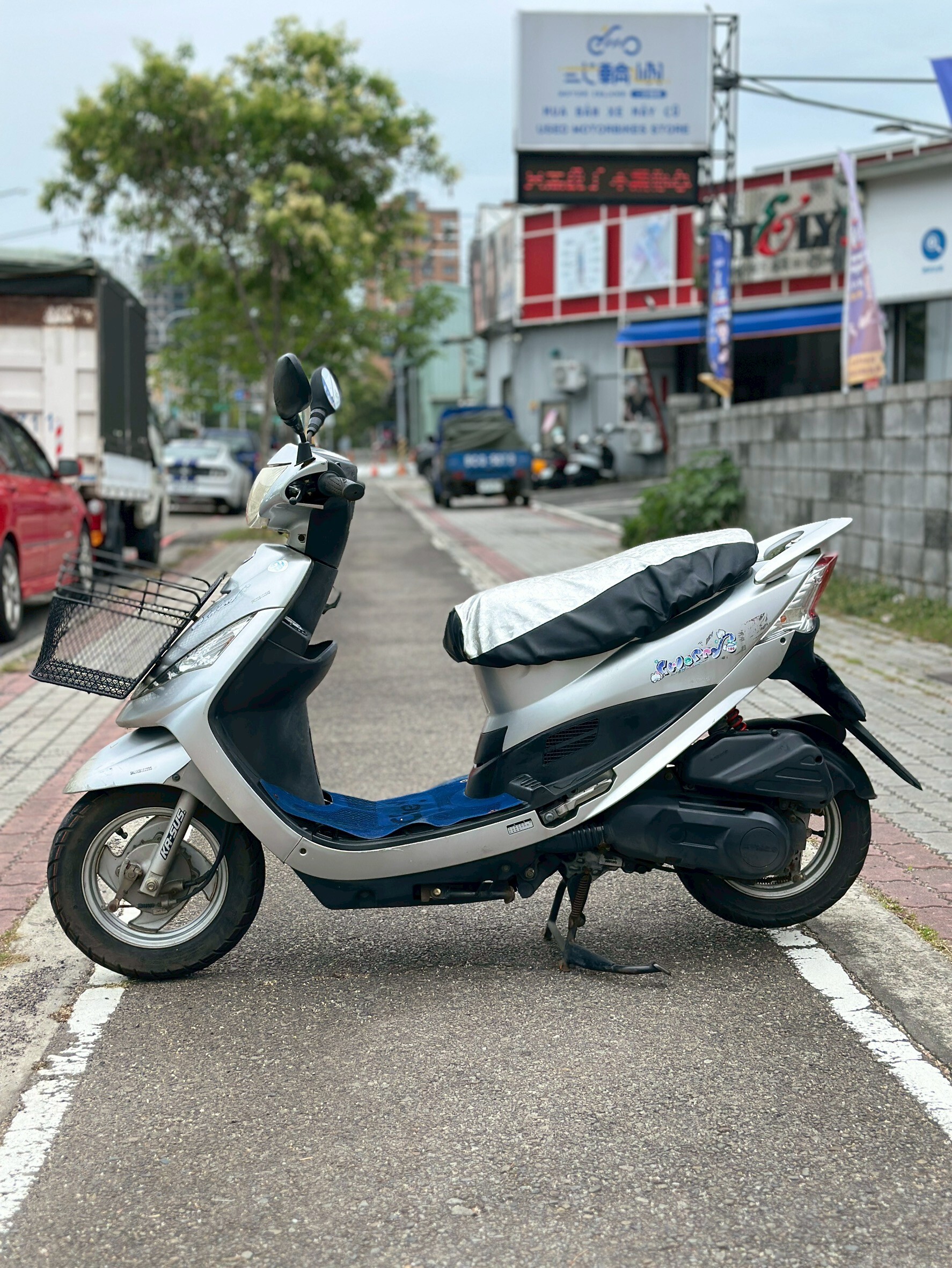 LINE_ALBUM_2009 光陽 俏麗 100 _217 218xxKM $18,000 現況車_260504_4