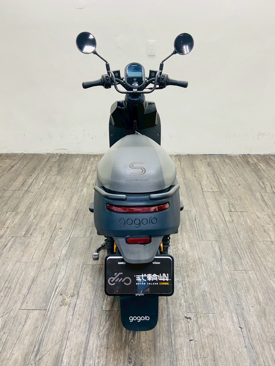 LINE_ALBUM_2020 睿能 GOGORO S3 ABS _6812 $30000 里程20XXX_260505_6
