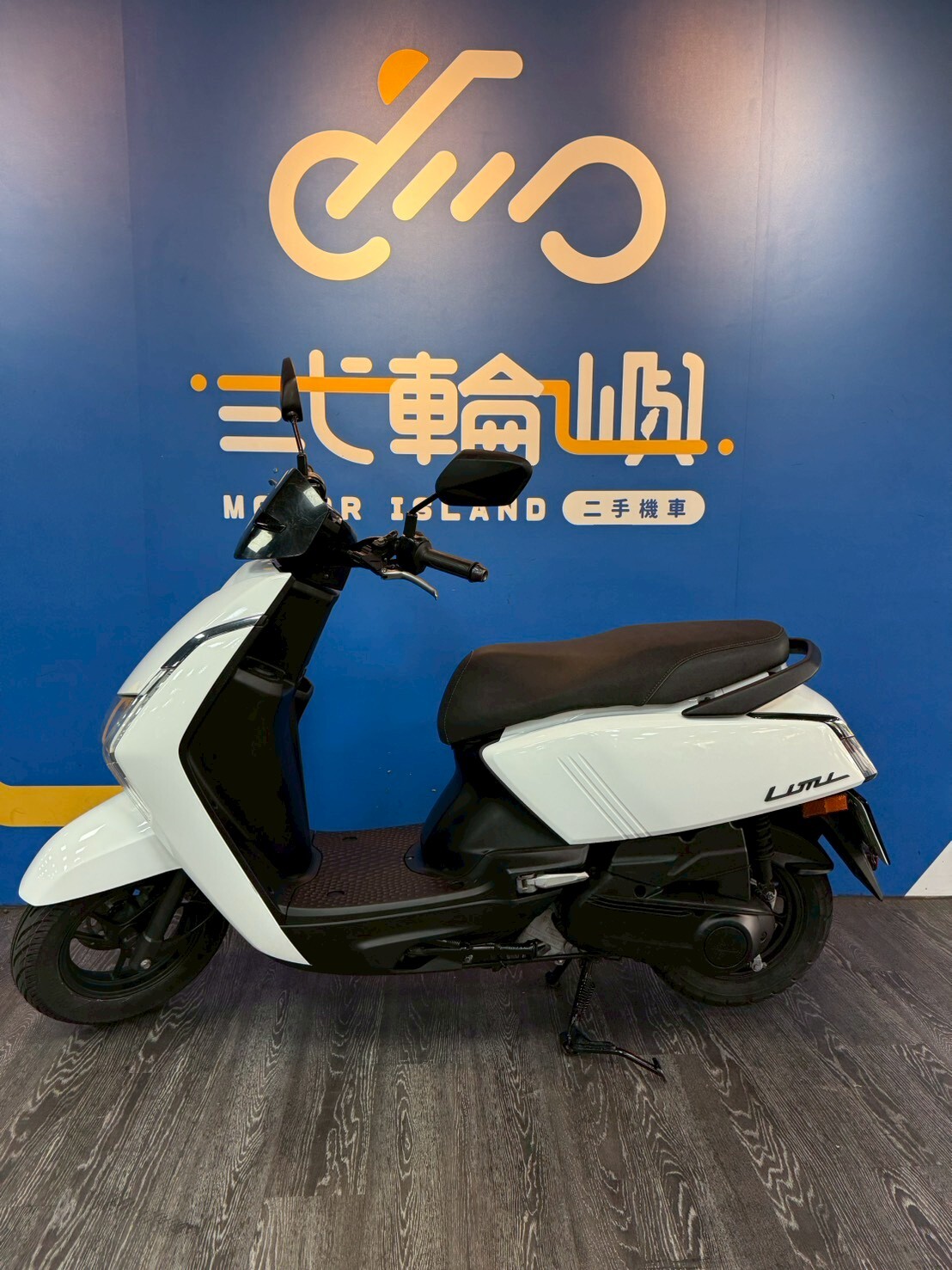 LINE_ALBUM_23年 山葉 LIMI 125 _9206 31713km $64000_260506_3
