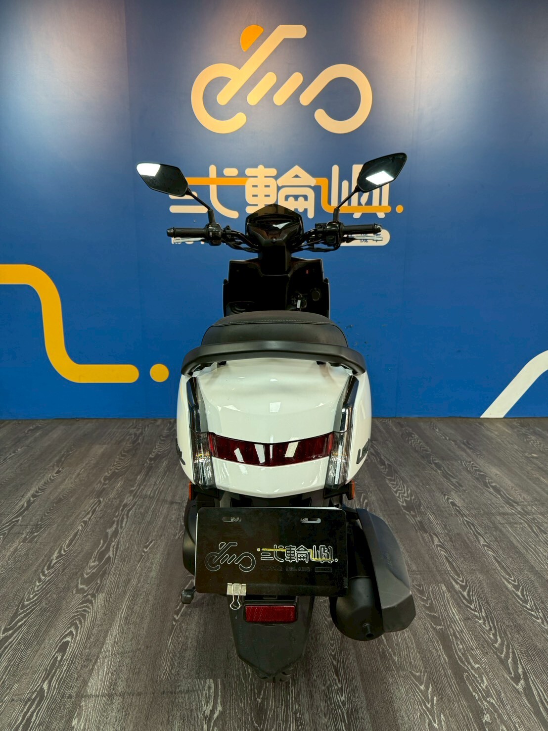 LINE_ALBUM_23年 山葉 LIMI 125 _9206 31713km $64000_260506_5