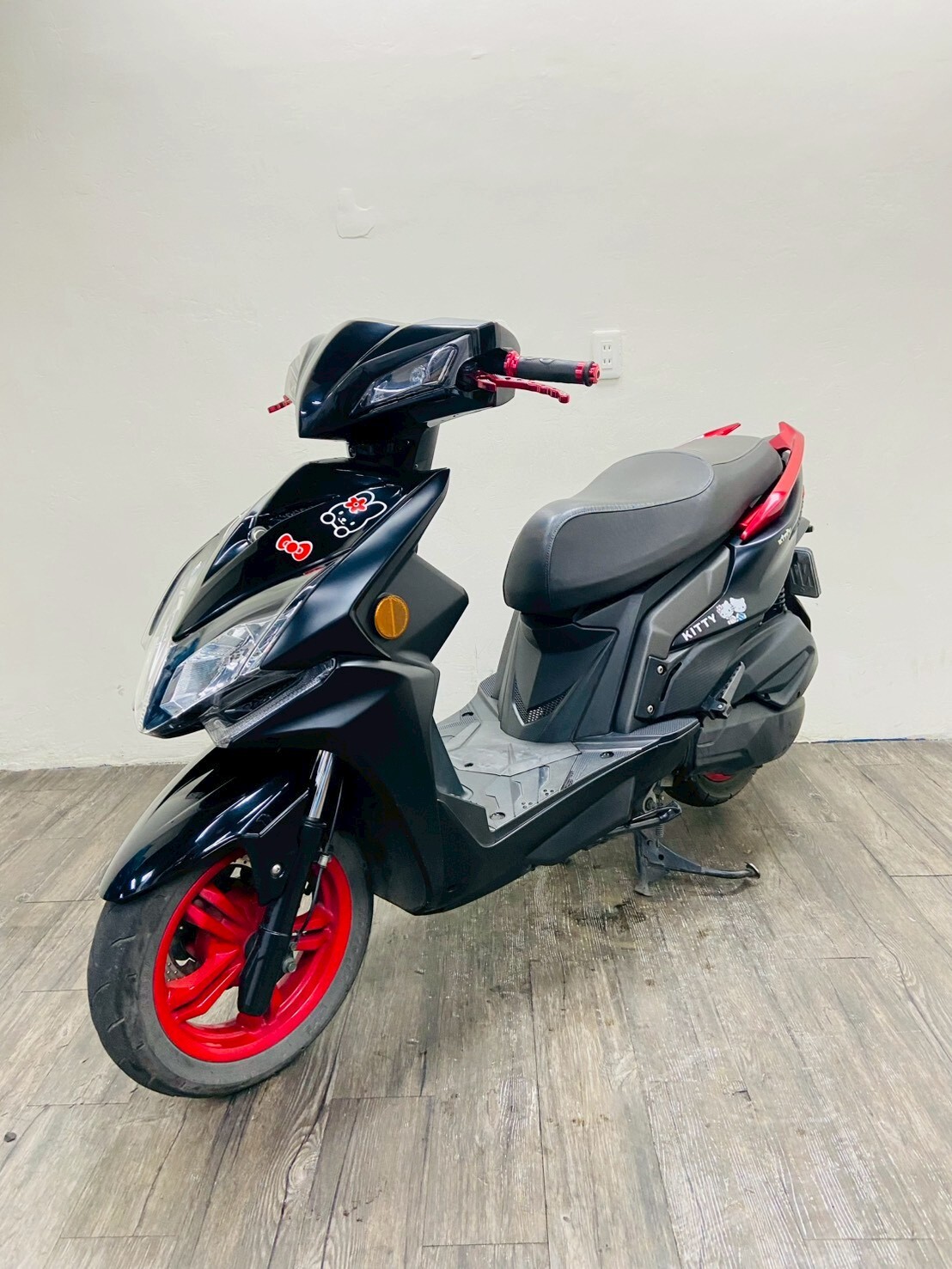 LINE_ALBUM_2023 光陽 雷霆S 125 雙碟 _1135 $52000 里程18xxx_260507_3