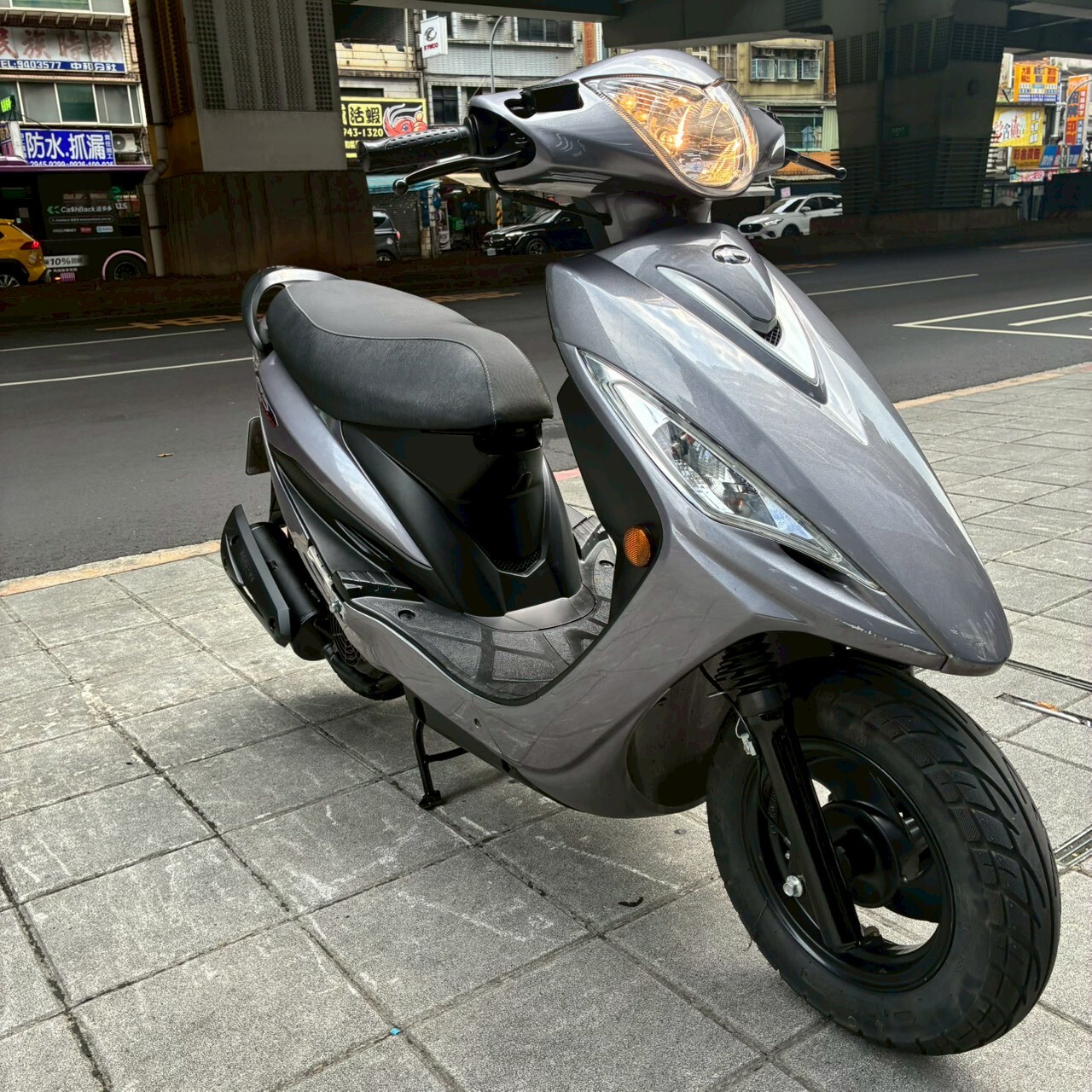 LINE_ALBUM__3919_260508_3