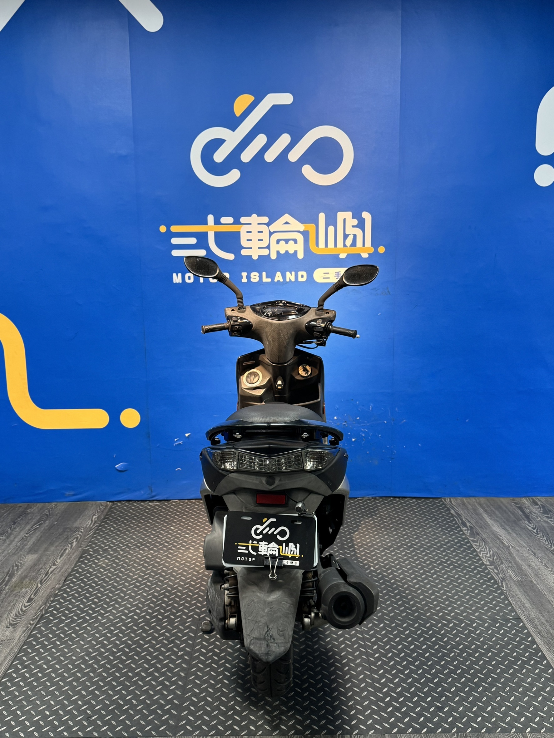 line_oa_chat_260508_203745_group_4
