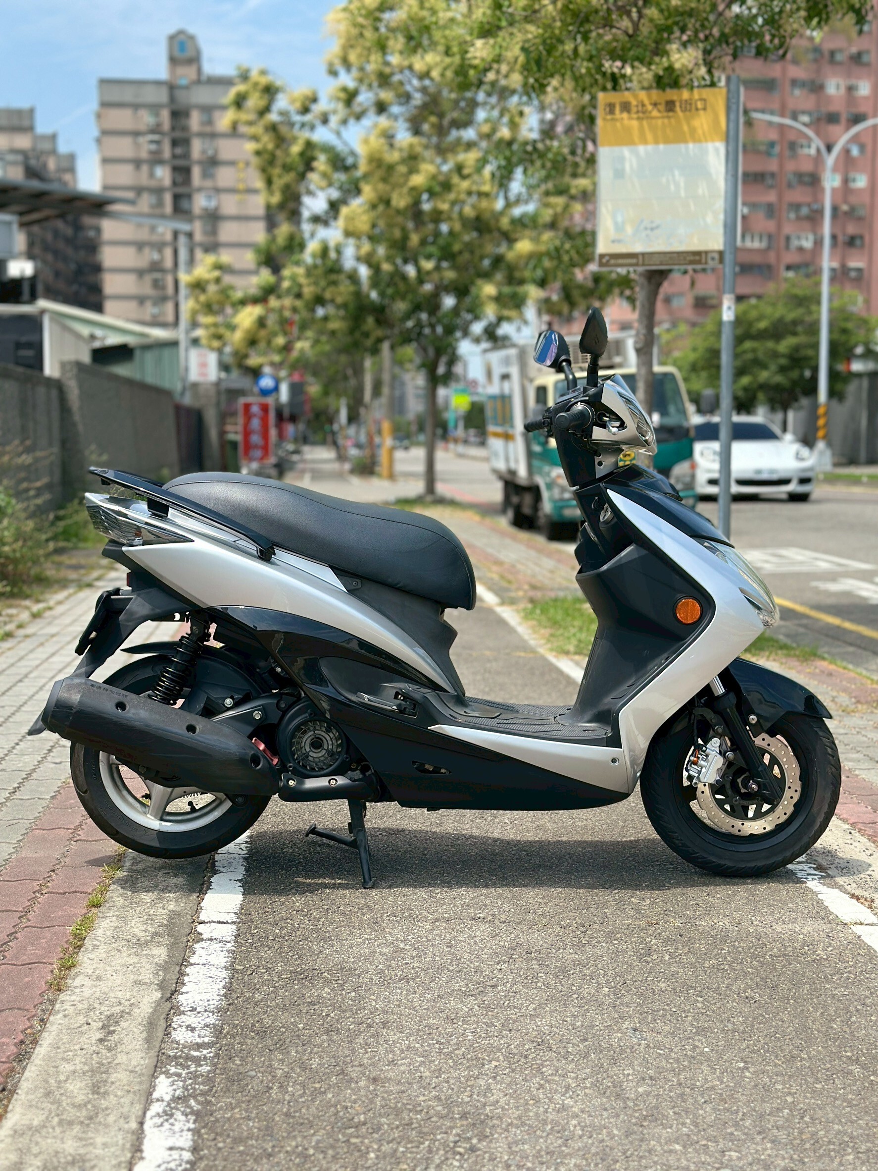 LINE_ALBUM_2013 山葉 勁戰三代 125 _5559 591xxKM $32,000 車台有R_260510_5