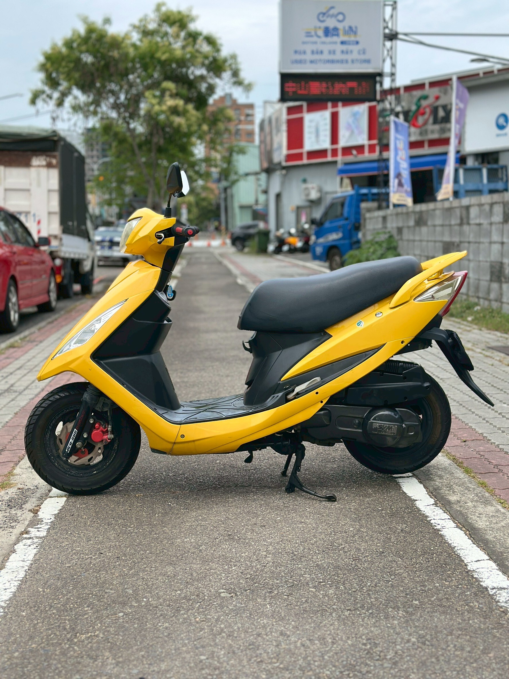LINE_ALBUM_2011 三陽 GT 125 碟煞 _833 233xxKM $25,000_260510_4