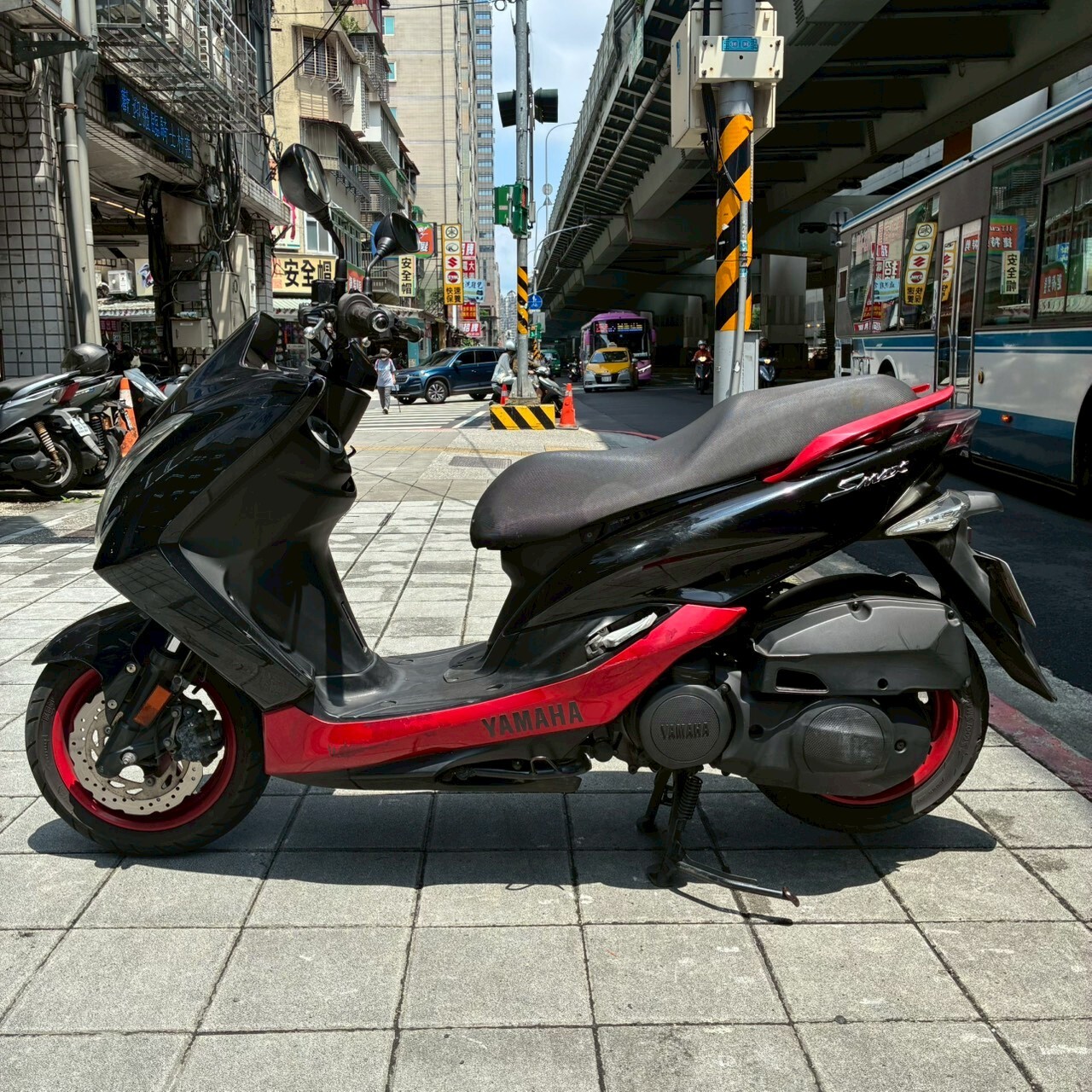 LINE_ALBUM_SMAX_1175_260511_5