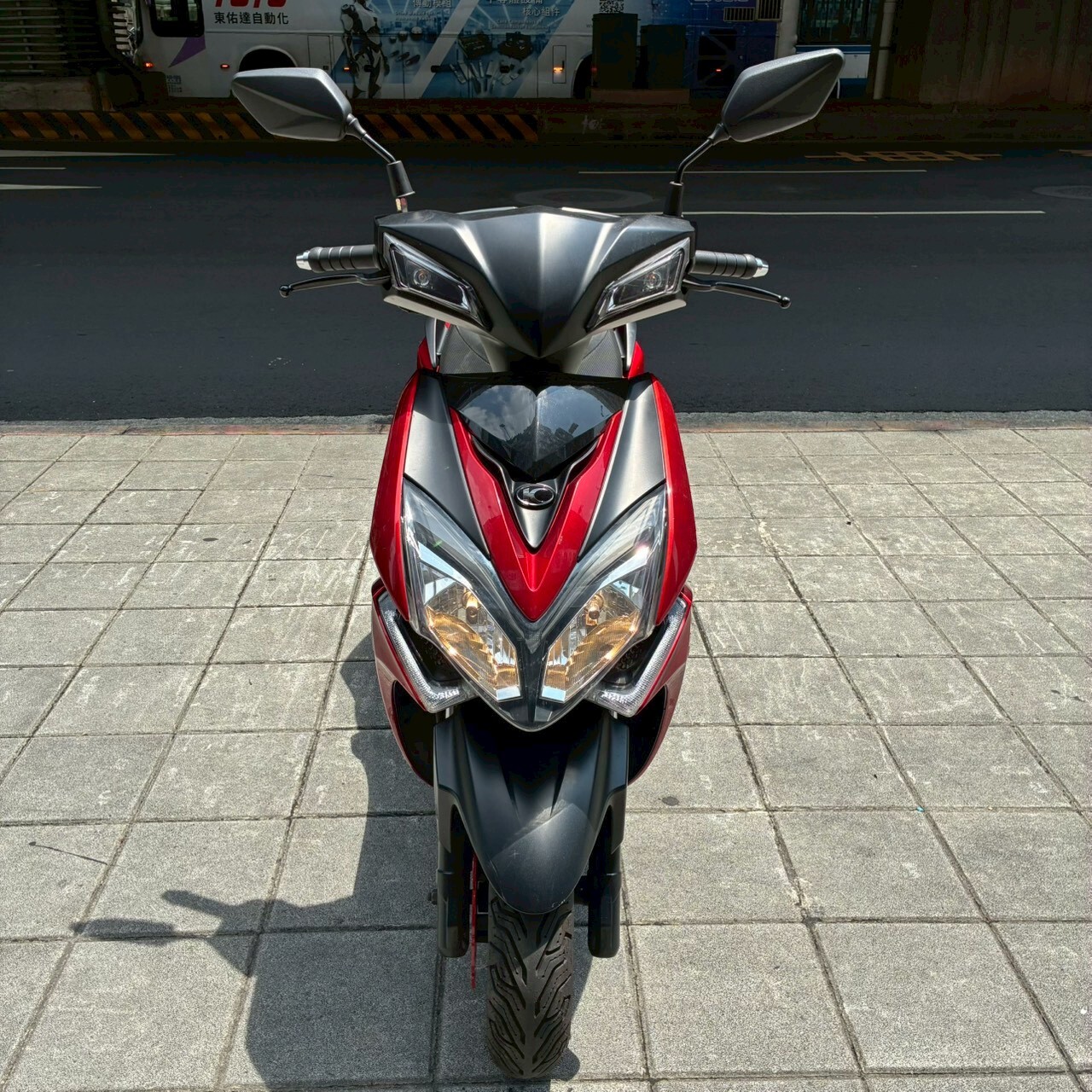LINE_ALBUM__6507_260511_1