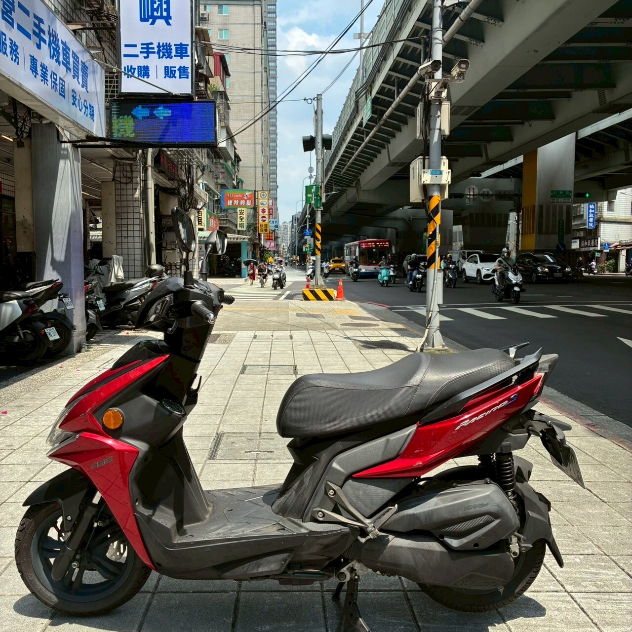 LINE_ALBUM__6507_260511_4