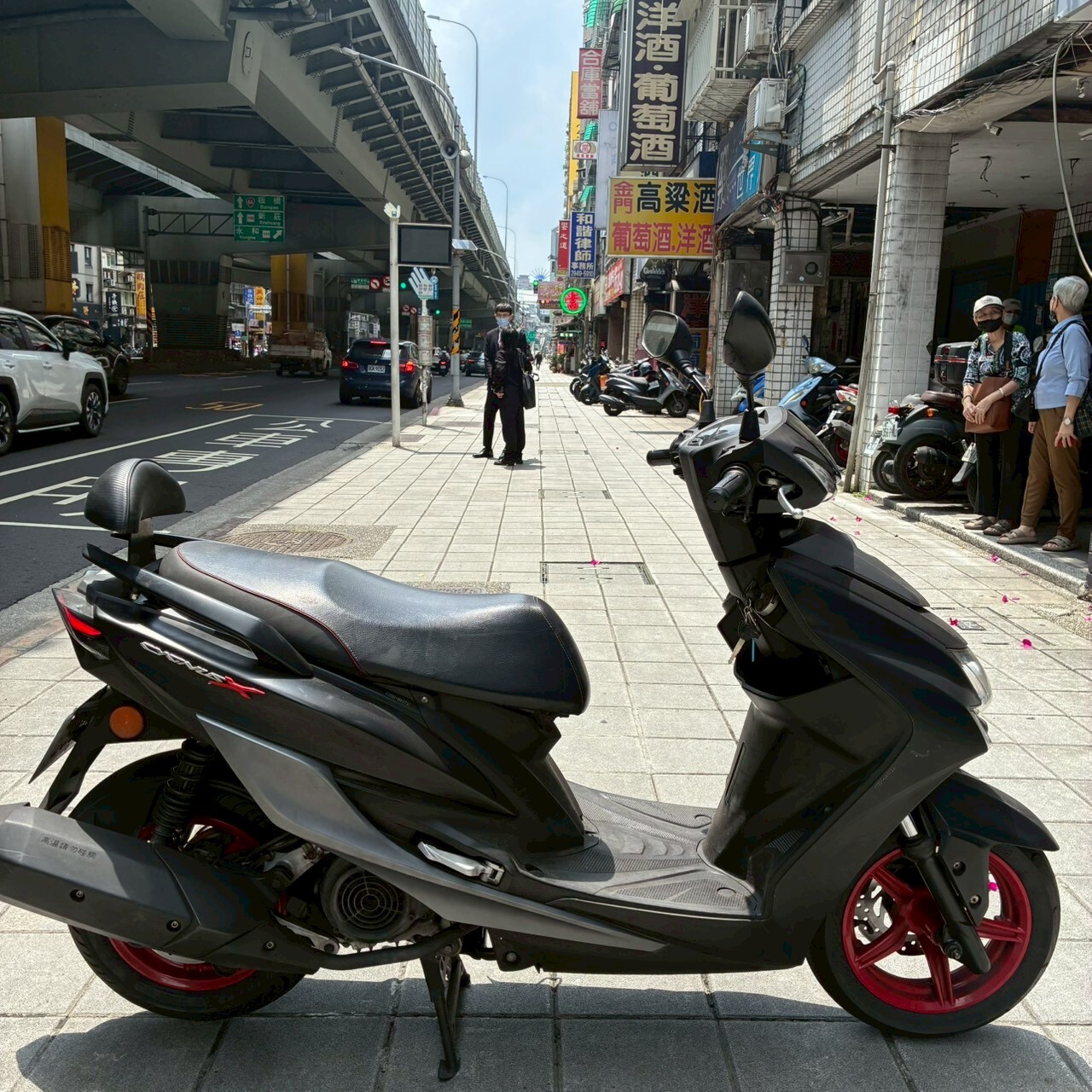 LINE_ALBUM__6381_260511_5