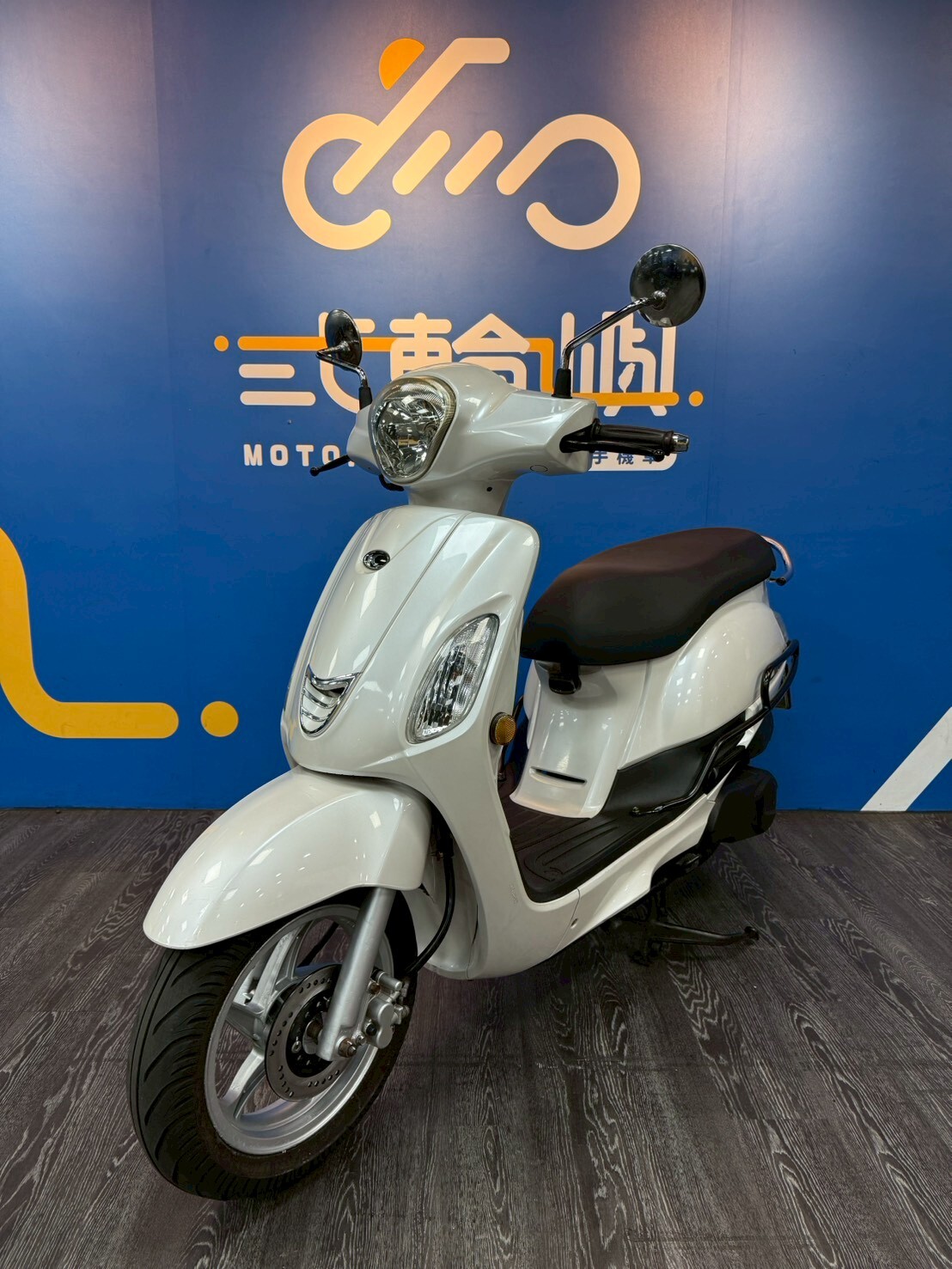 LINE_ALBUM_17年 光陽 LIKE 125 碟煞 _9751 51801km $38000_260512_1