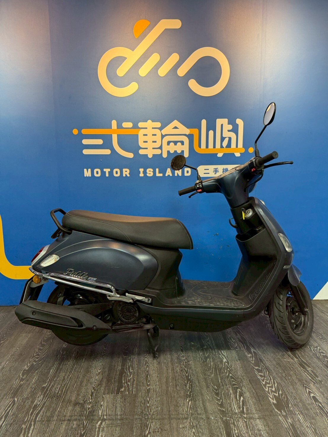 LINE_ALBUM__260512_1