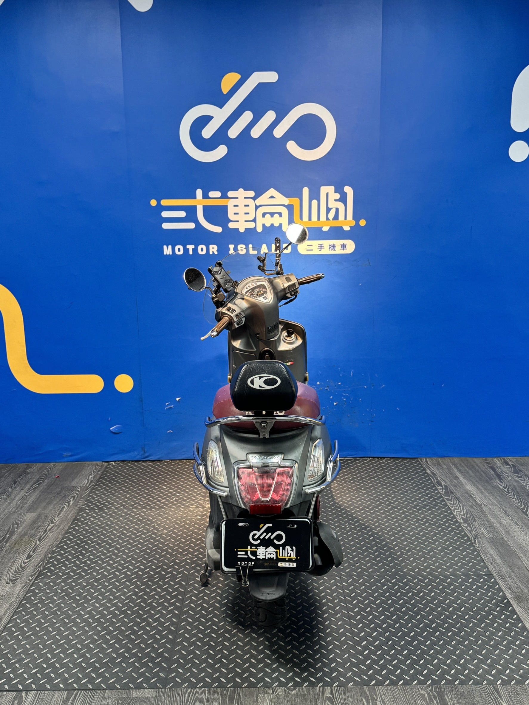 line_oa_chat_260512_190236_group_4