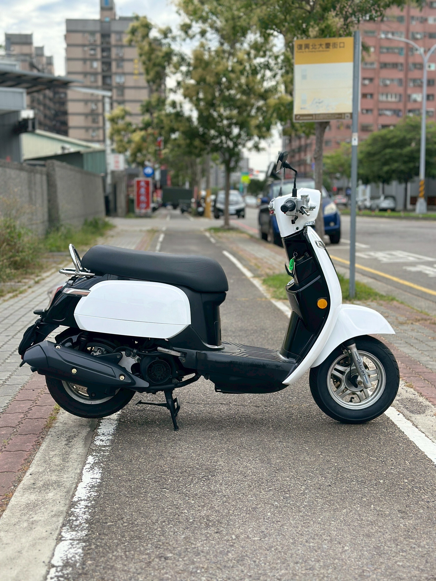 LINE_ALBUM_2015 光陽 ROMEO 125 _276 662xxKM $36,000_260514_5