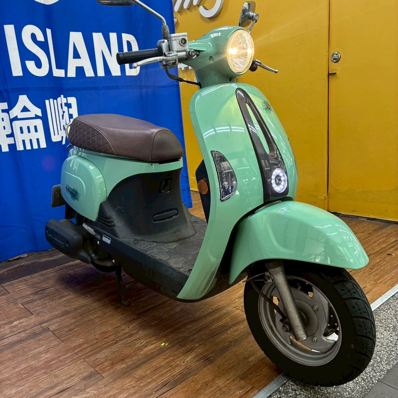 LINE_ALBUM__1009_260516_3