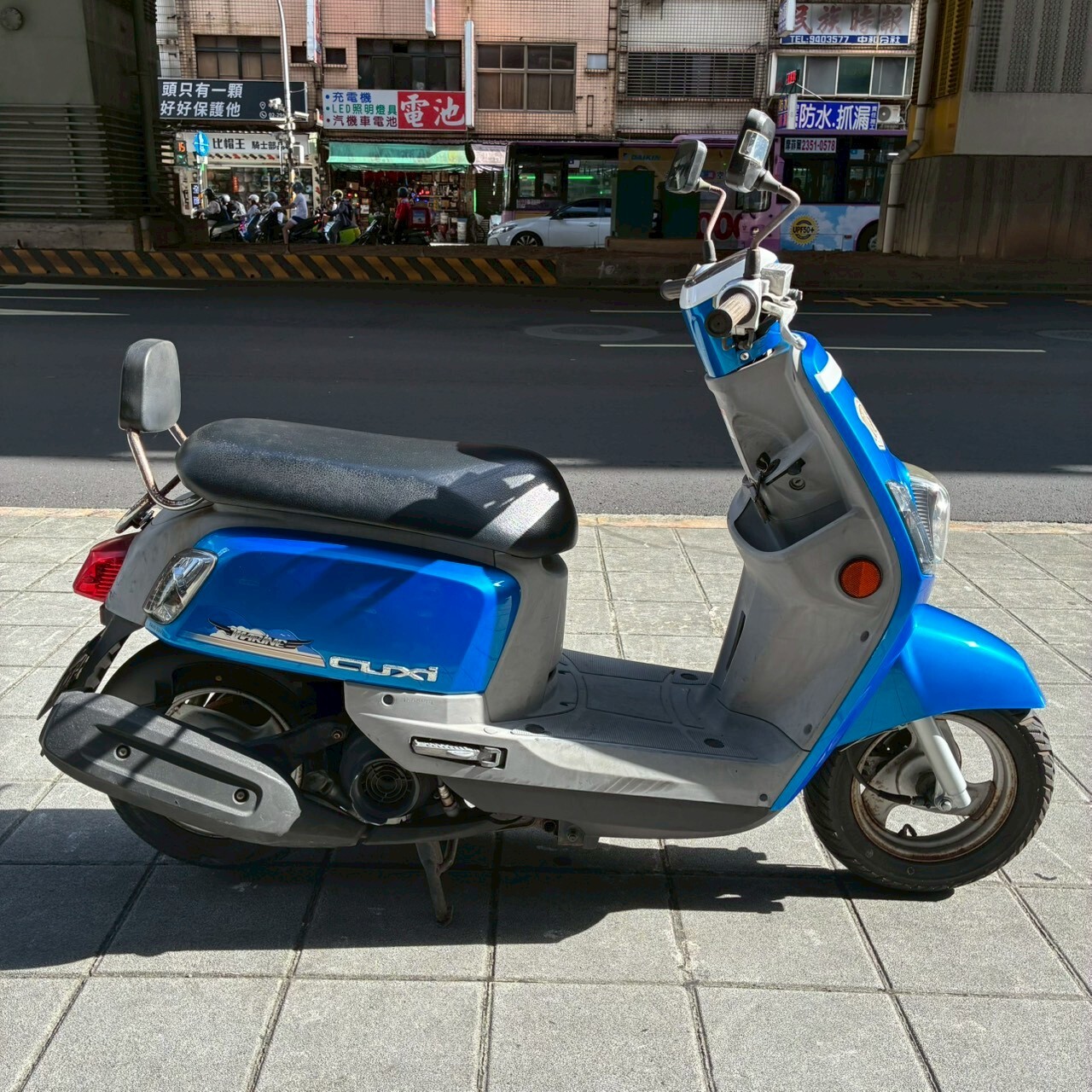 LINE_ALBUM__169_260516_4