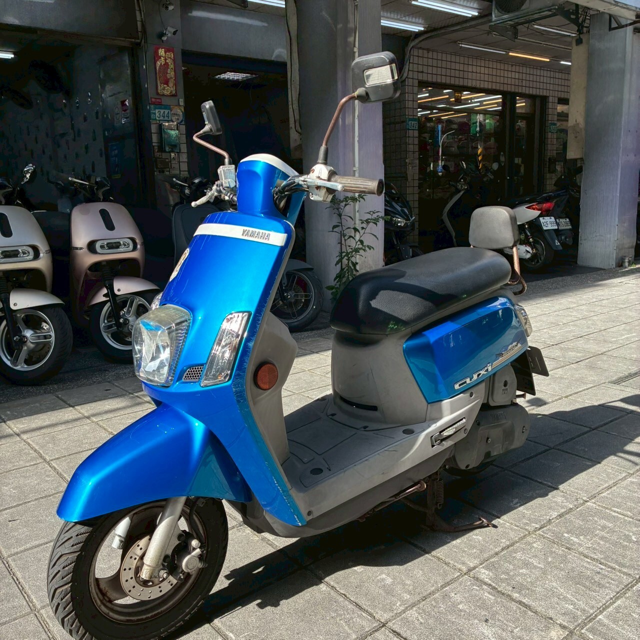 LINE_ALBUM__169_260516_2