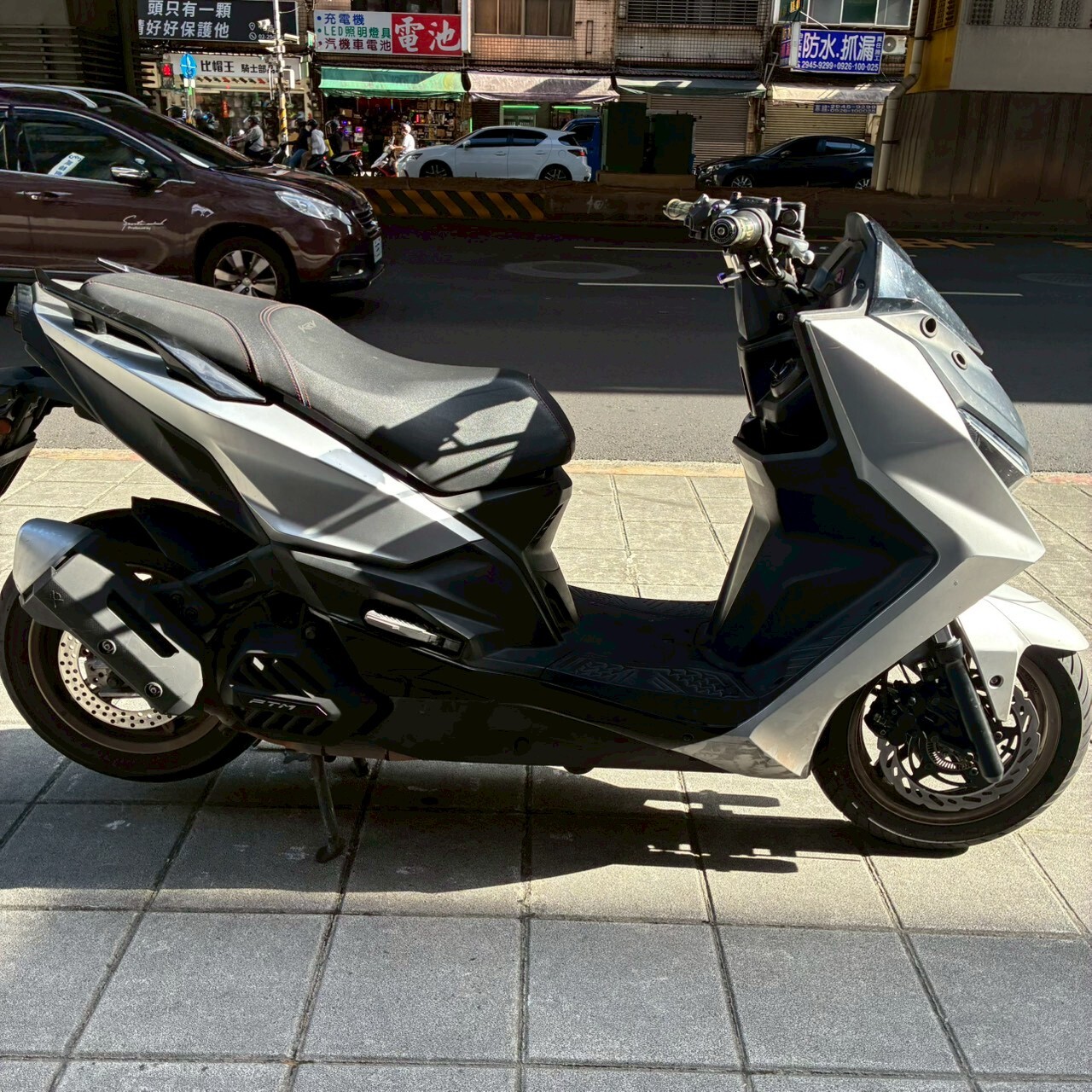 LINE_ALBUM__3863_260516_4