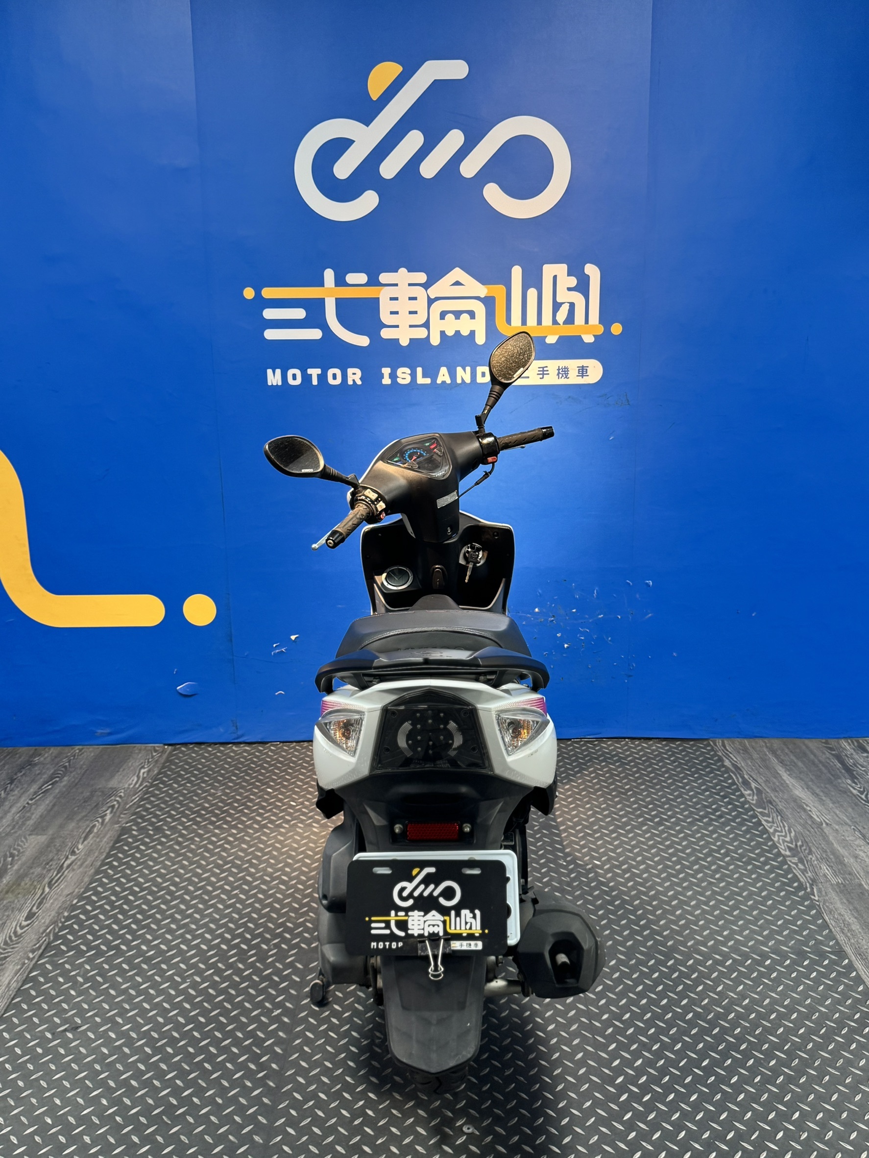 line_oa_chat_260520_152813_group_4