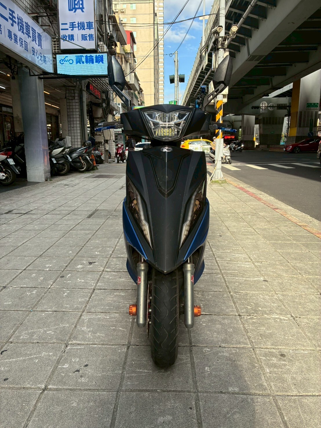 LINE_ALBUM__2883_260520_1
