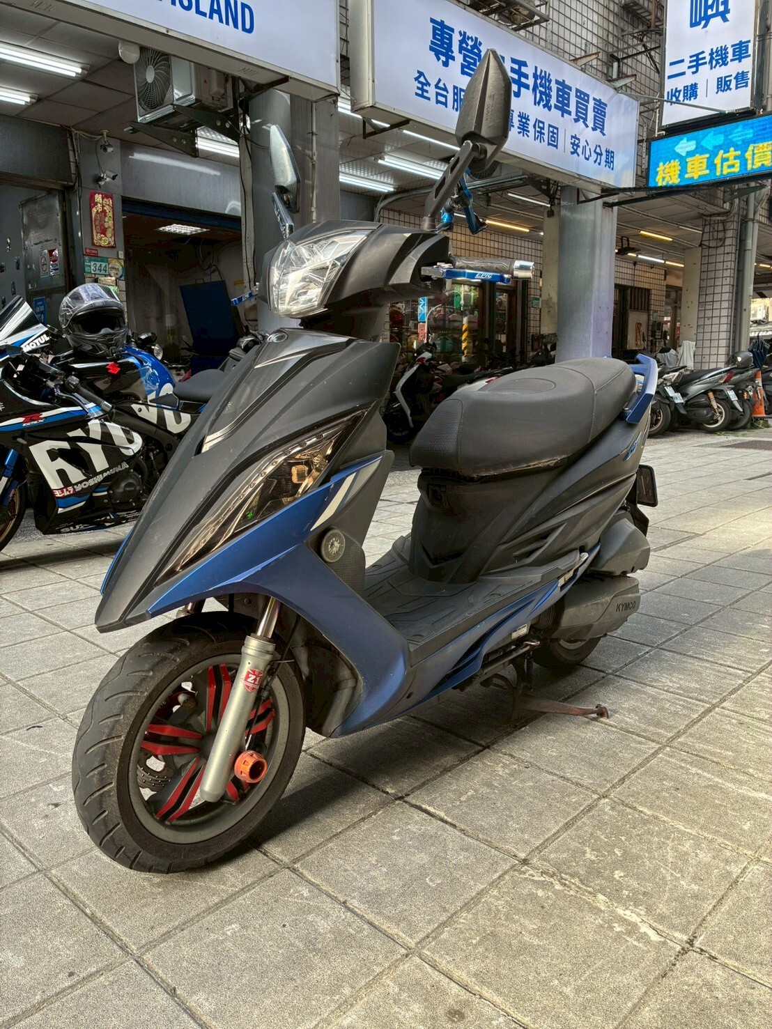 LINE_ALBUM__2883_260520_3