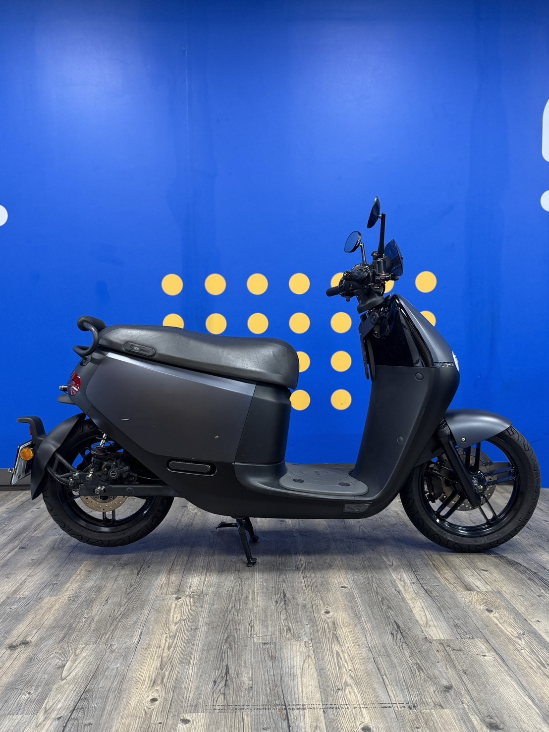 line_oa_chat_260521_183740_group_3