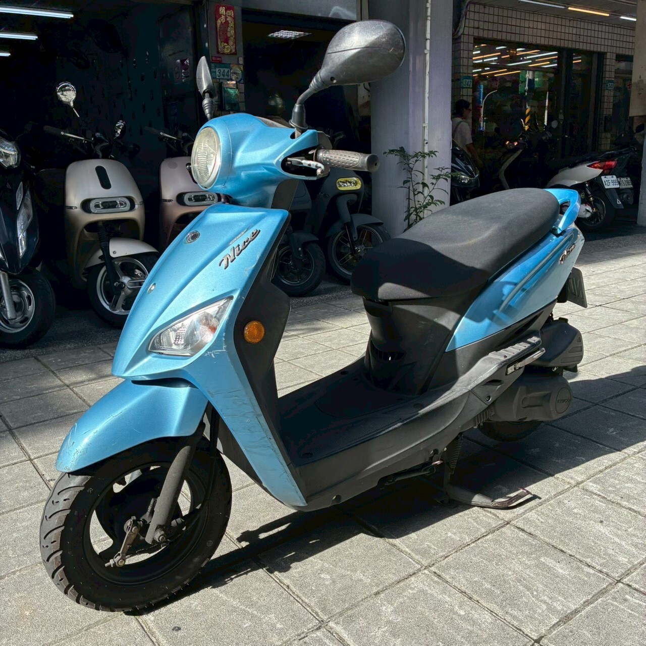 LINE_ALBUM__3950_260522_2