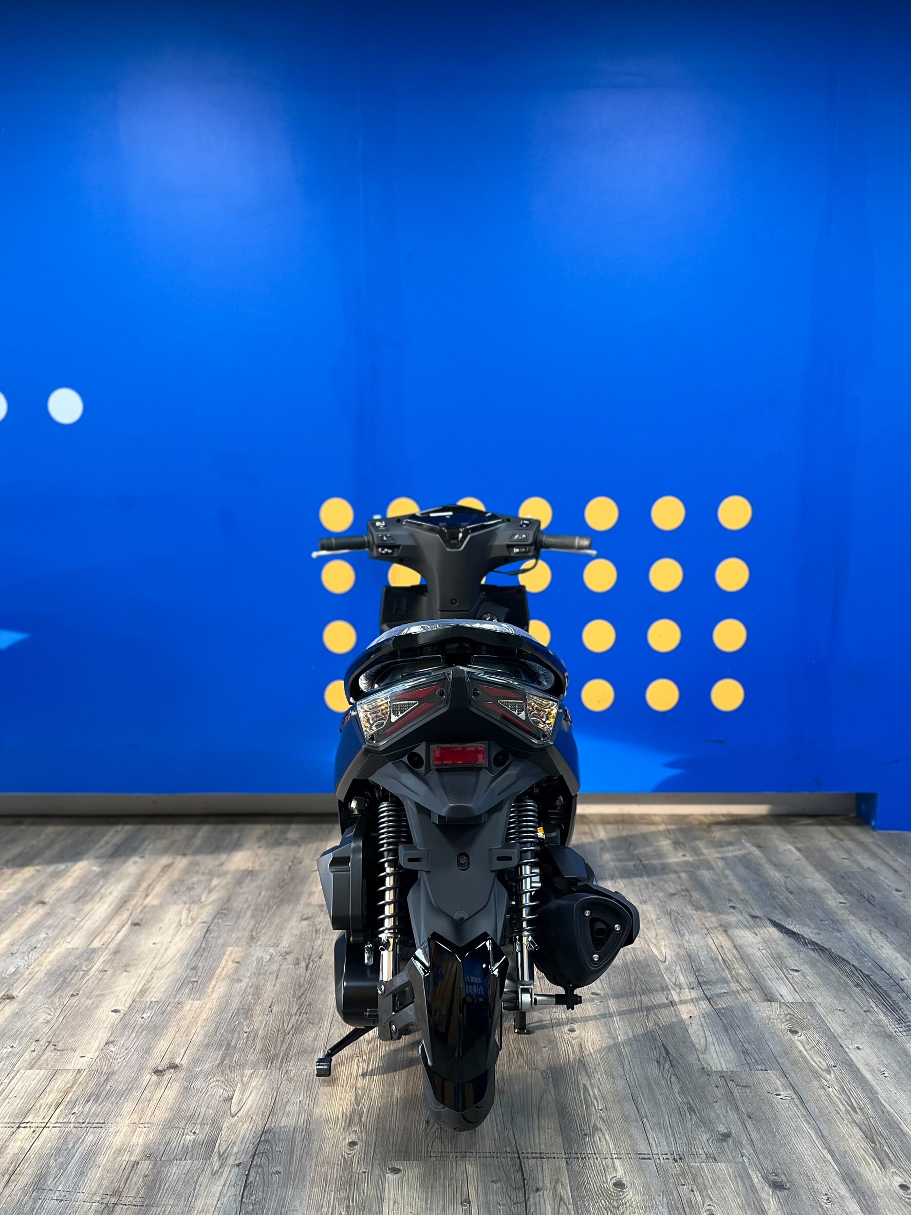 line_oa_chat_260525_180821_group_4