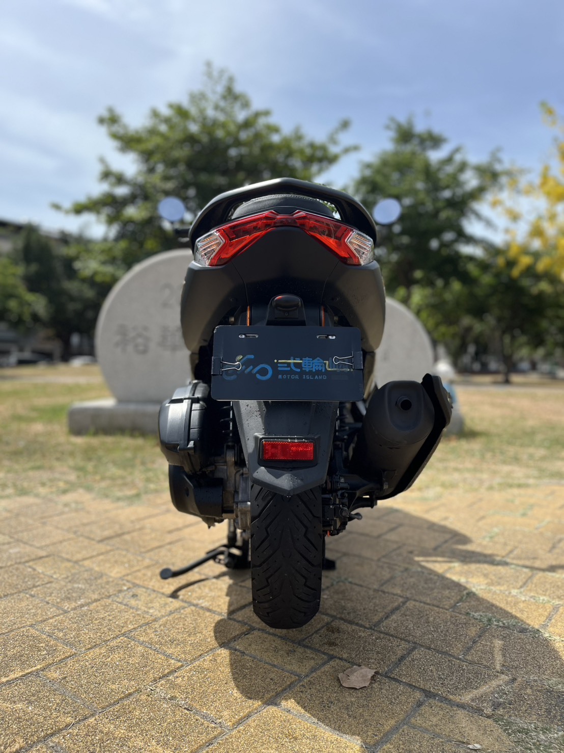 S__238796808_0