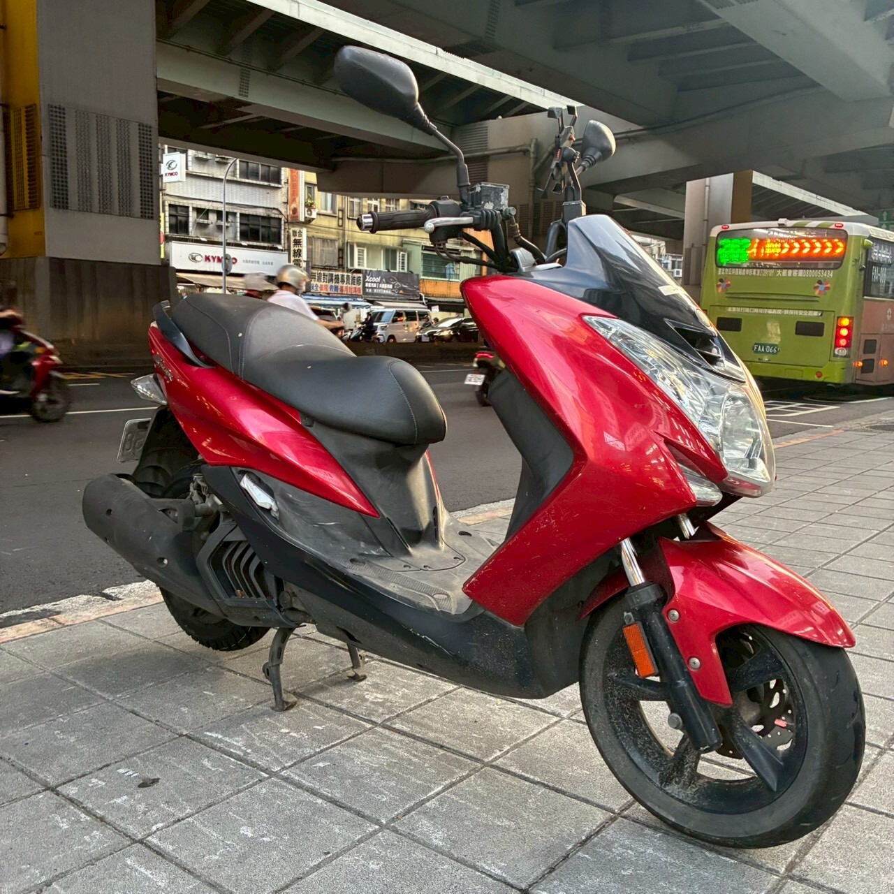 LINE_ALBUM_SMAX_5238_260527_2