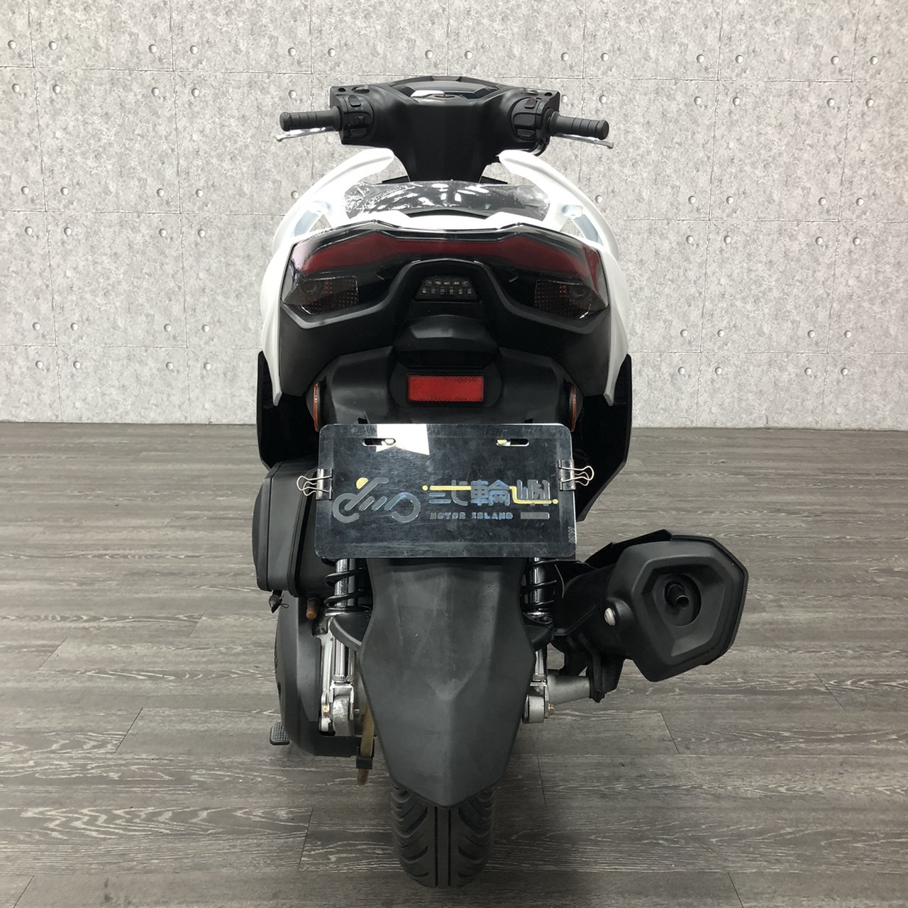 S__243482660_0