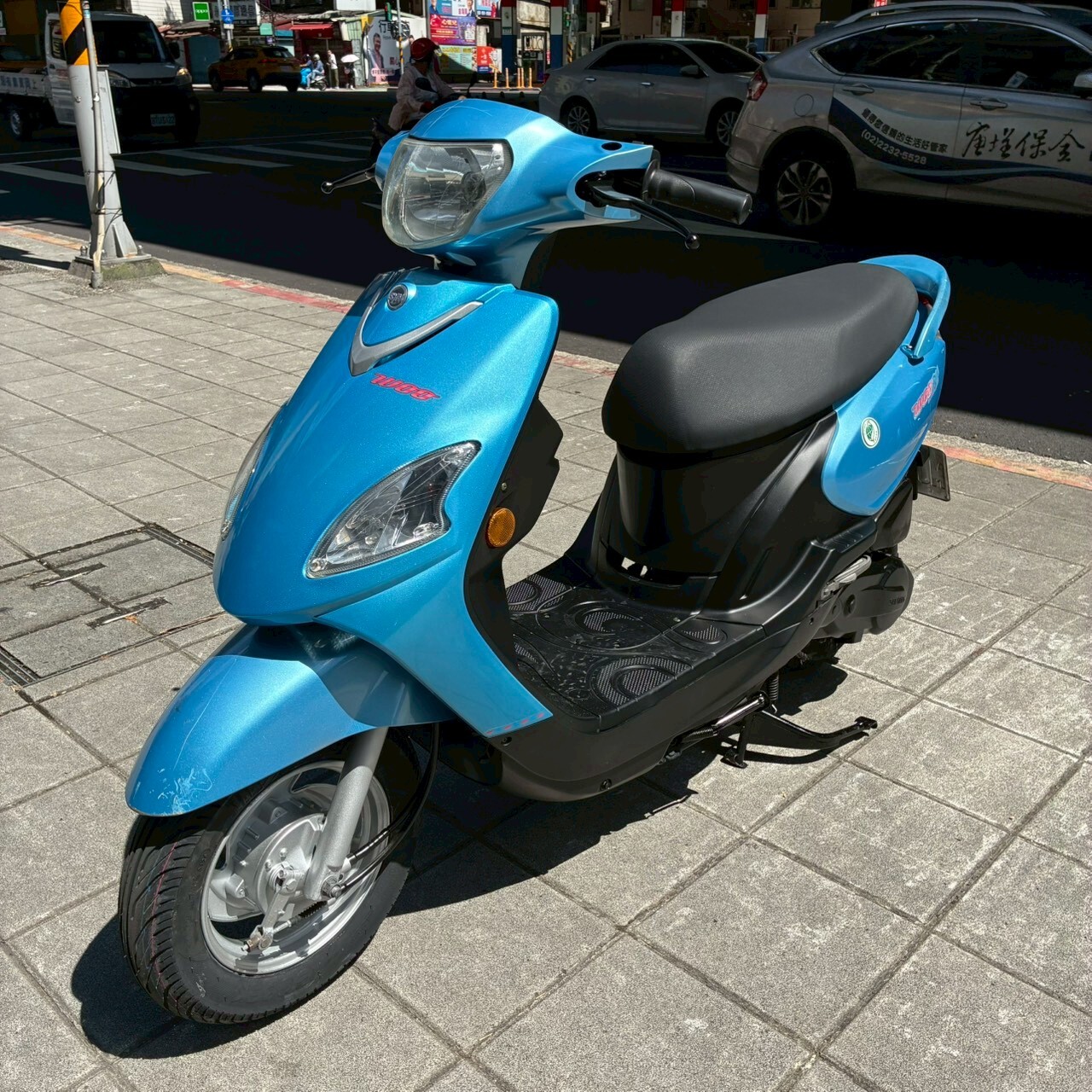 LINE_ALBUM_WOO_5630_260527_2