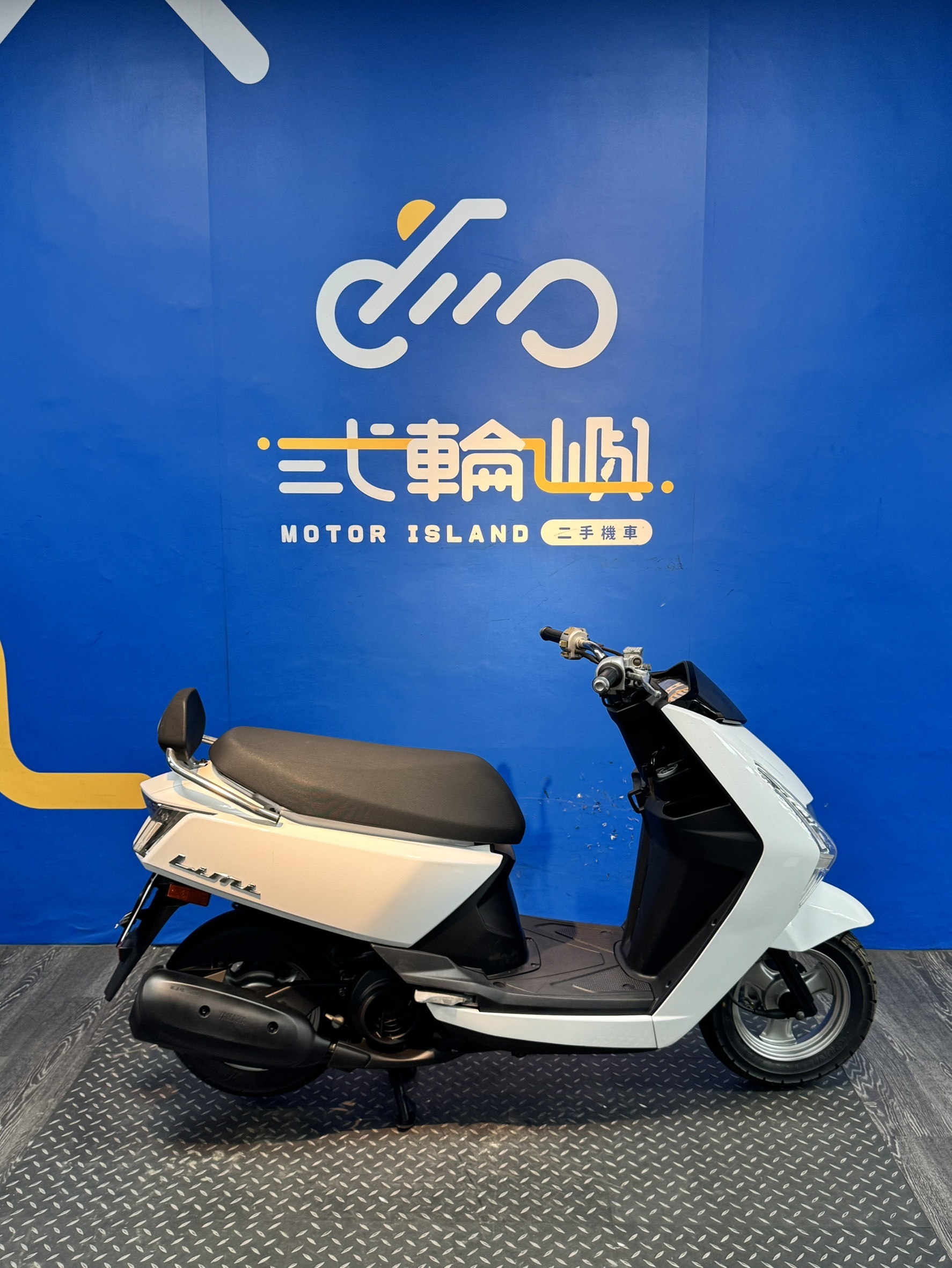 line_oa_chat_260527_164204_group_3