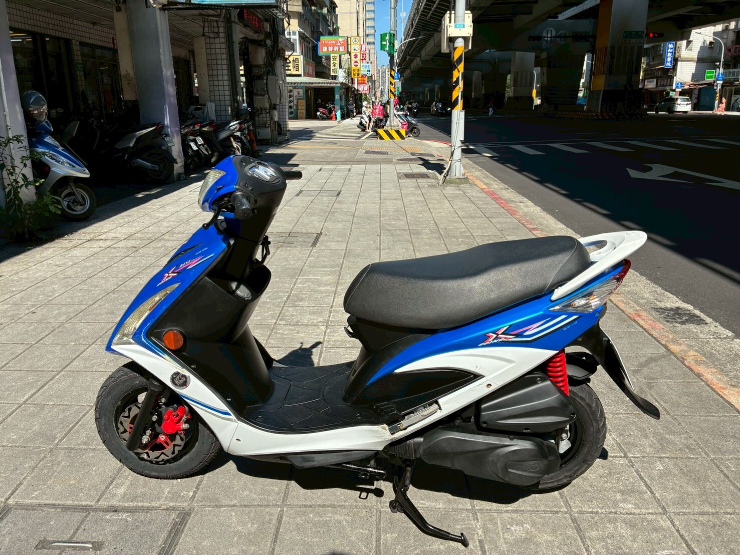 LINE_ALBUM_XGOING_1902_260527_5