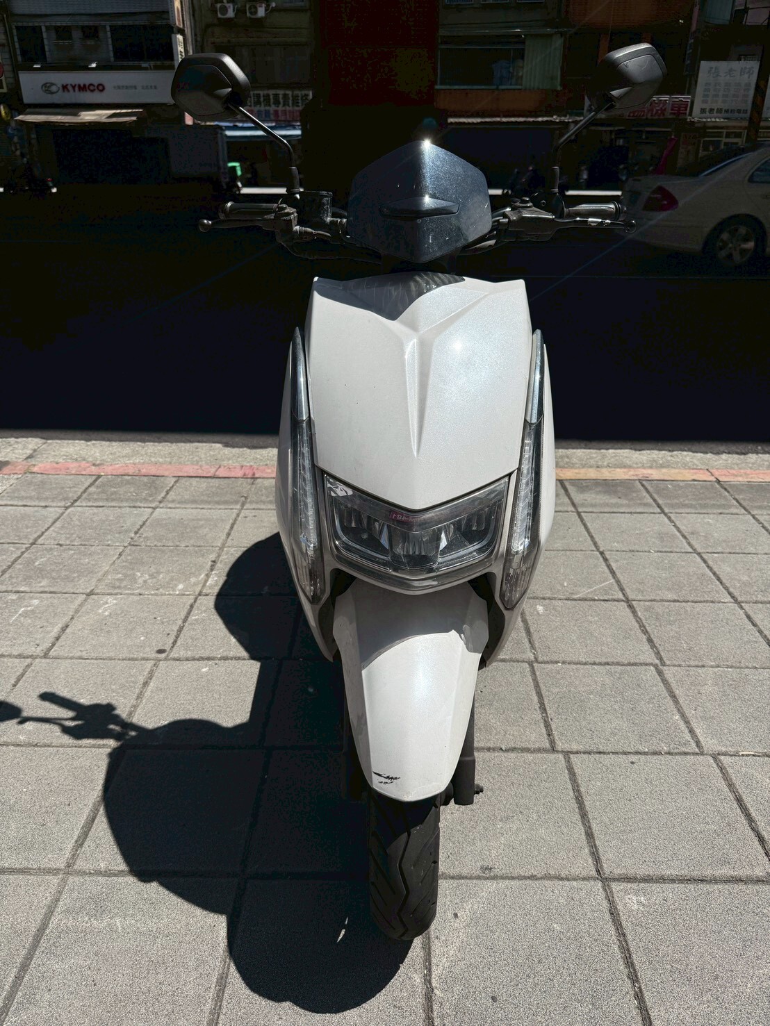 LINE_ALBUM_LIMI_8270_260528_1